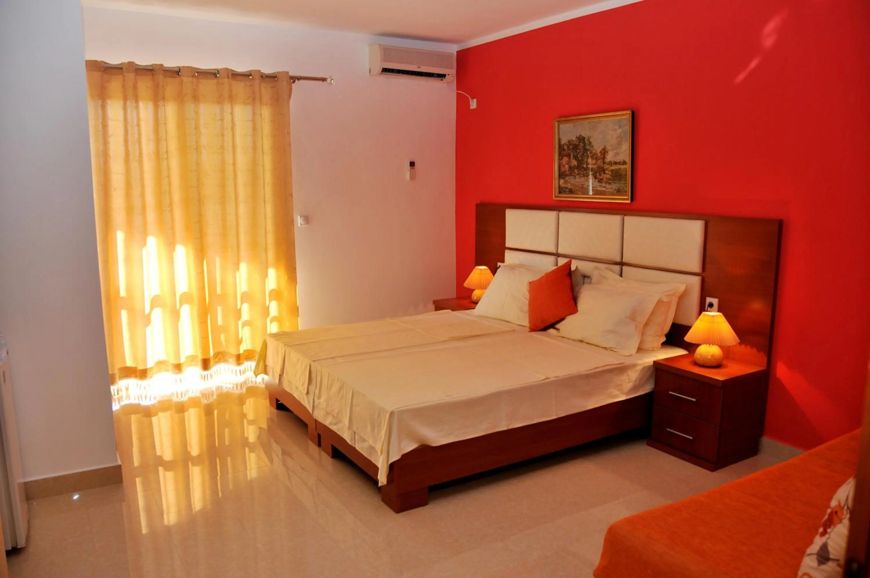 Photo of the whole room, Bed in Aparthotel Villa Primafila