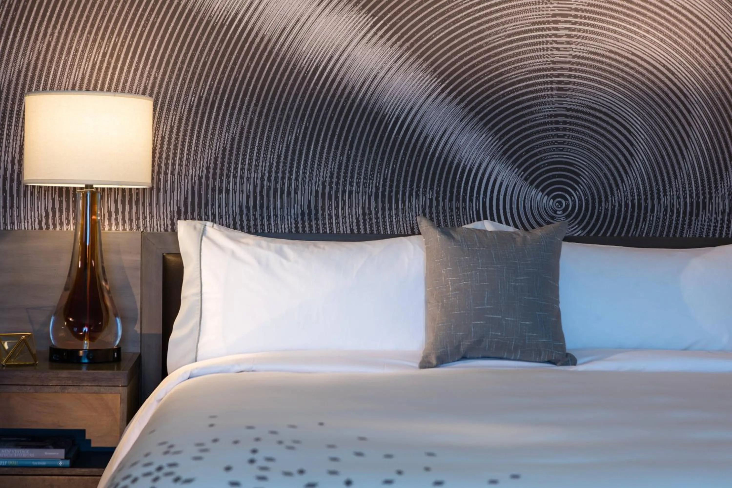 Photo of the whole room, Bed in Renaissance Waterford Oklahoma City Hotel