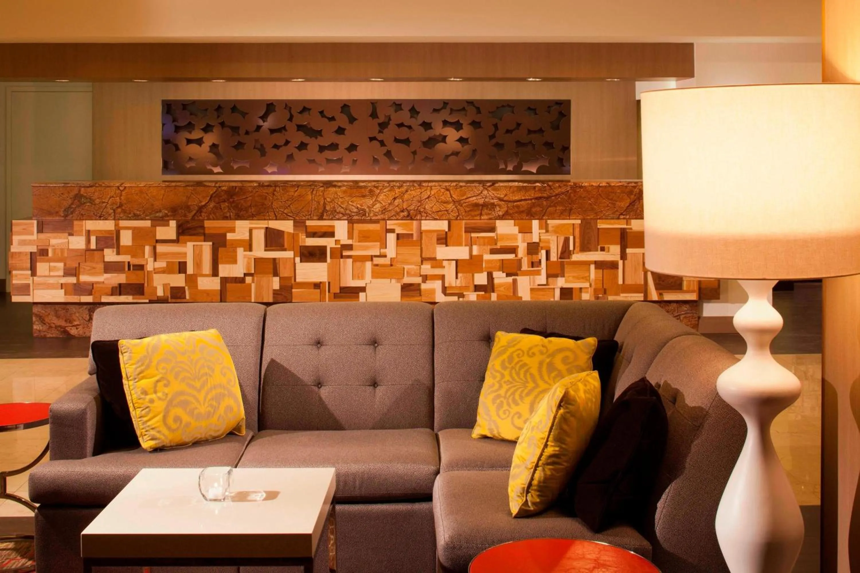 Lobby or reception in Omaha Marriott