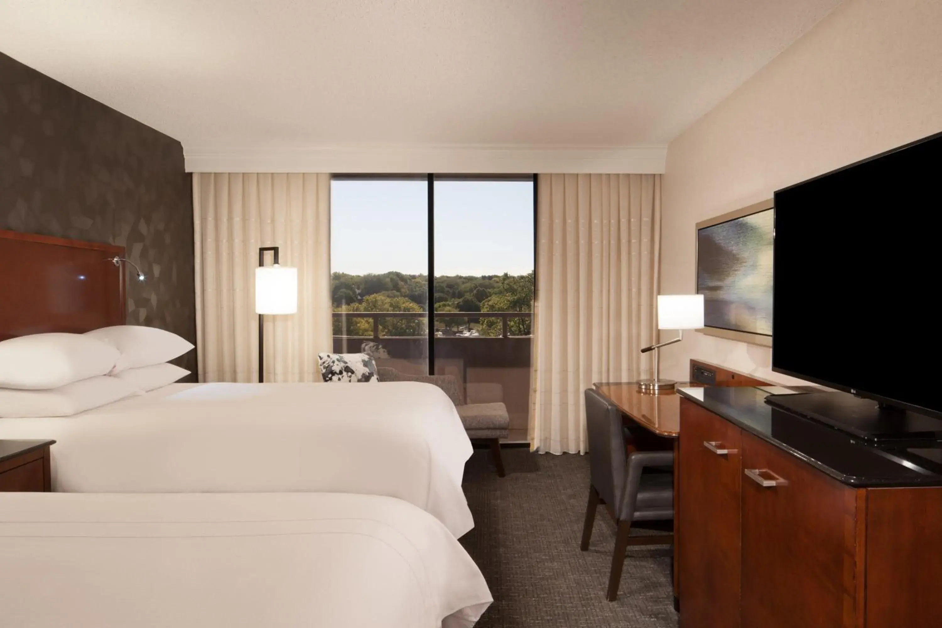 Double Room with Two Double Beds - Hearing Accessible in Omaha Marriott Double Room with Two Double Beds - Hearing Accessible in Omaha Marriott