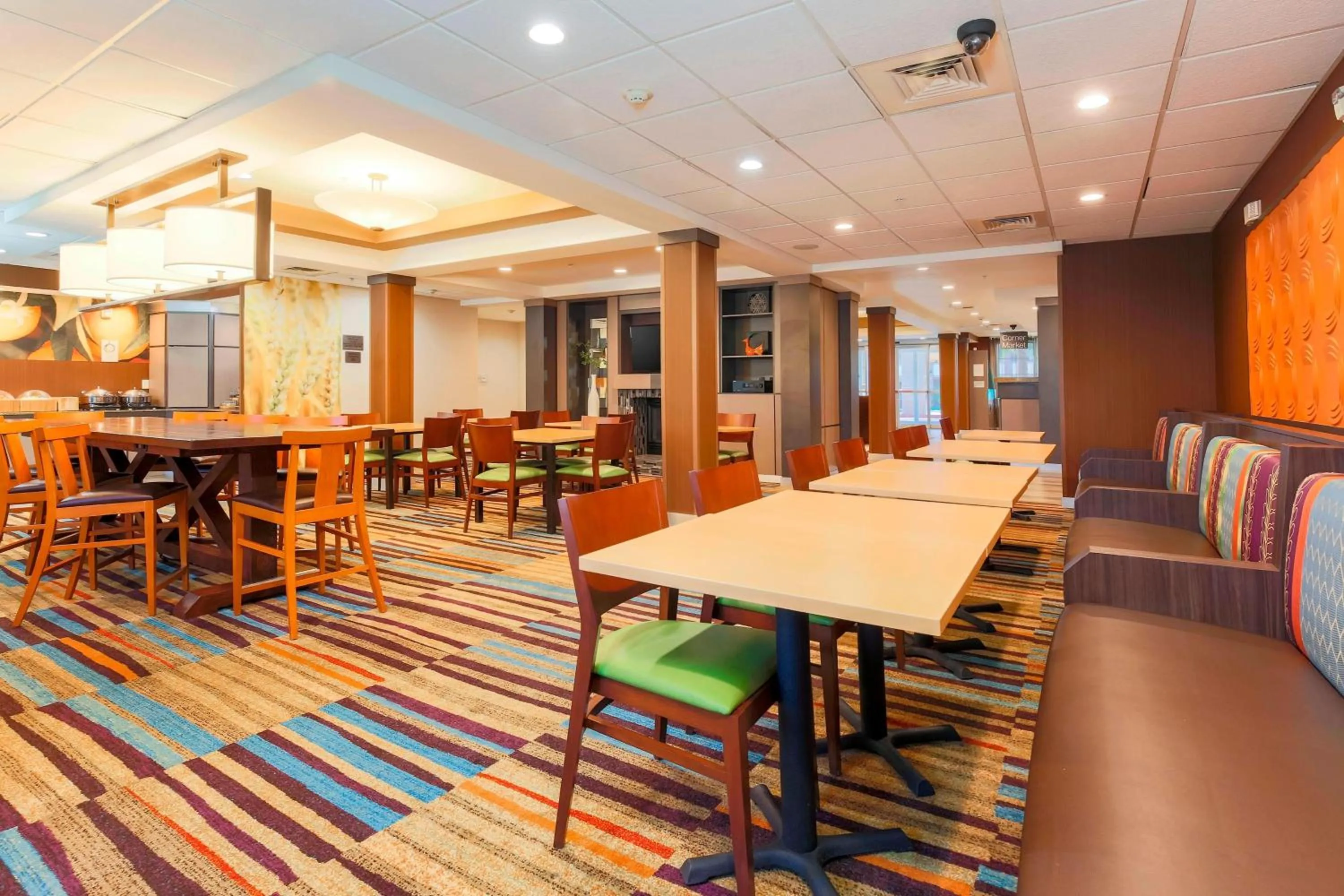 Restaurant/places to eat in Fairfield Inn & Suites Temecula