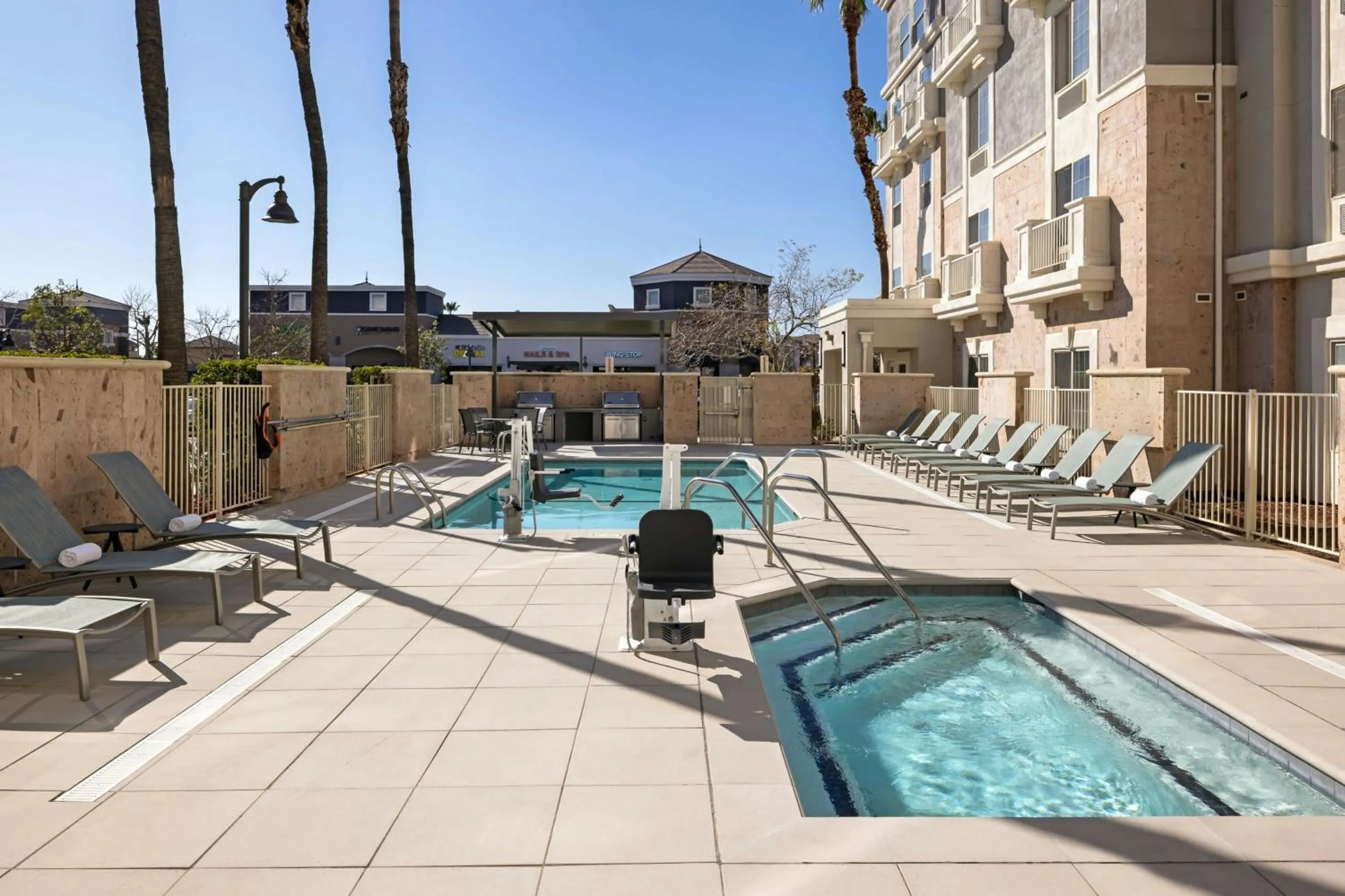 Swimming pool in TownePlace Suites by Marriott Ontario Airport