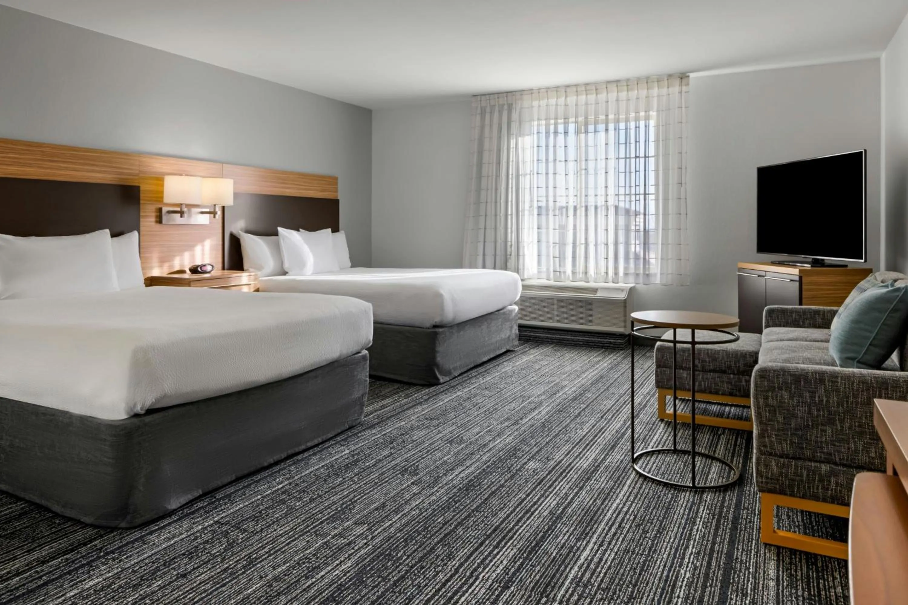 Photo of the whole room, Bed in TownePlace Suites by Marriott Ontario Airport