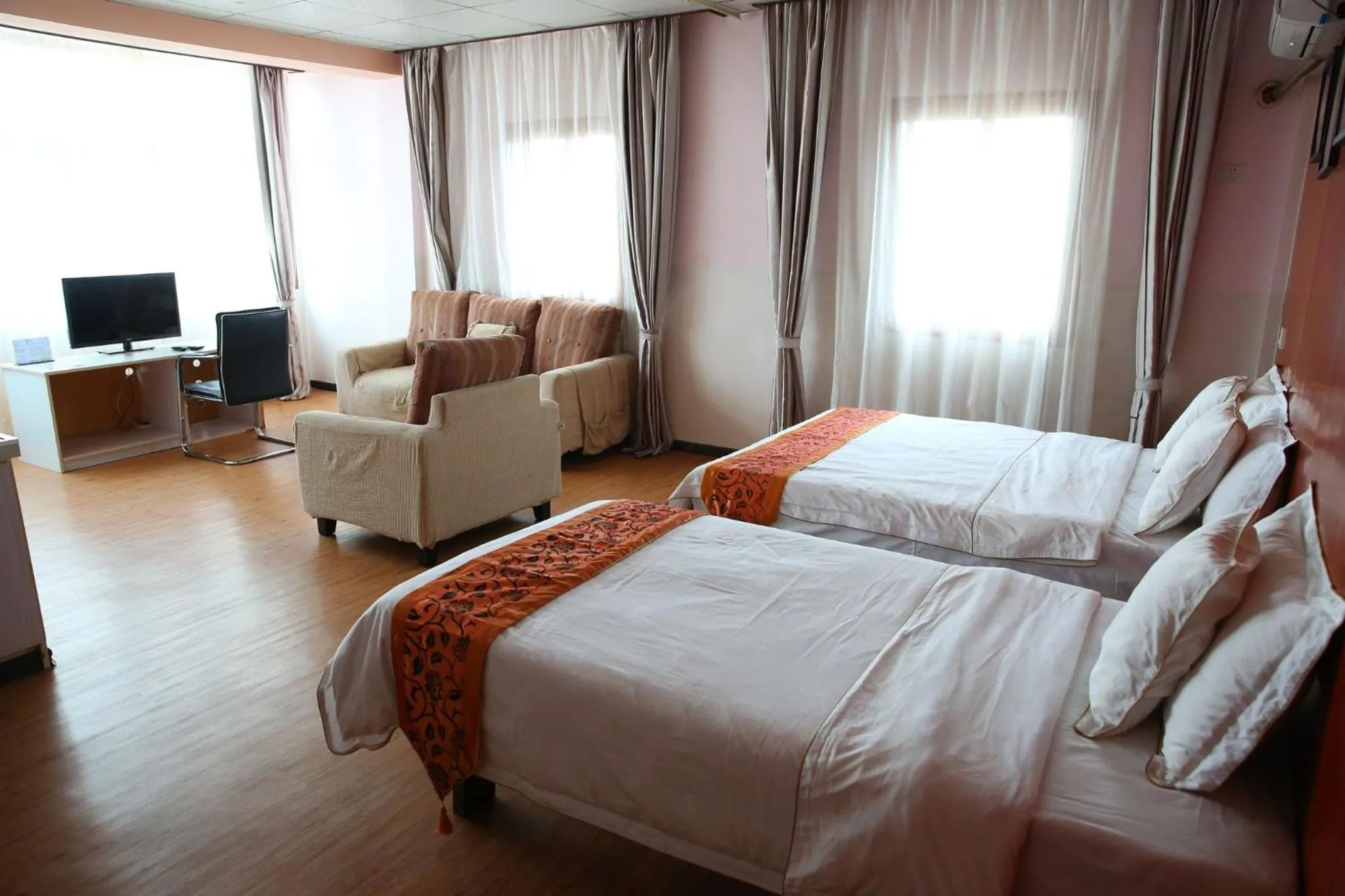 Bed in Hotel Cristal Madagascar