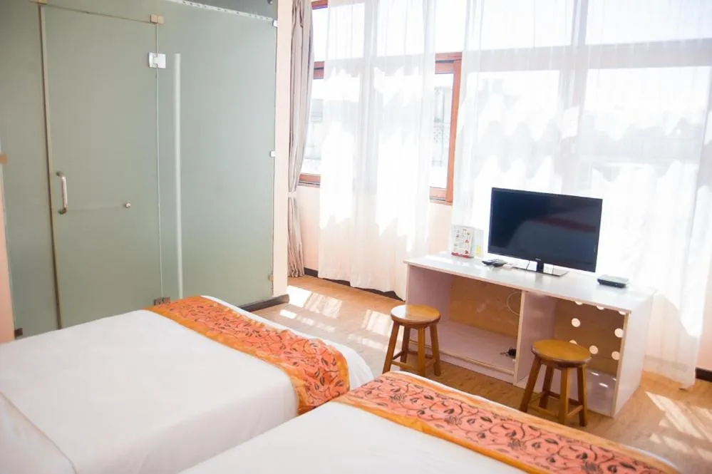 View (from property/room), Bed in Hotel Cristal Madagascar