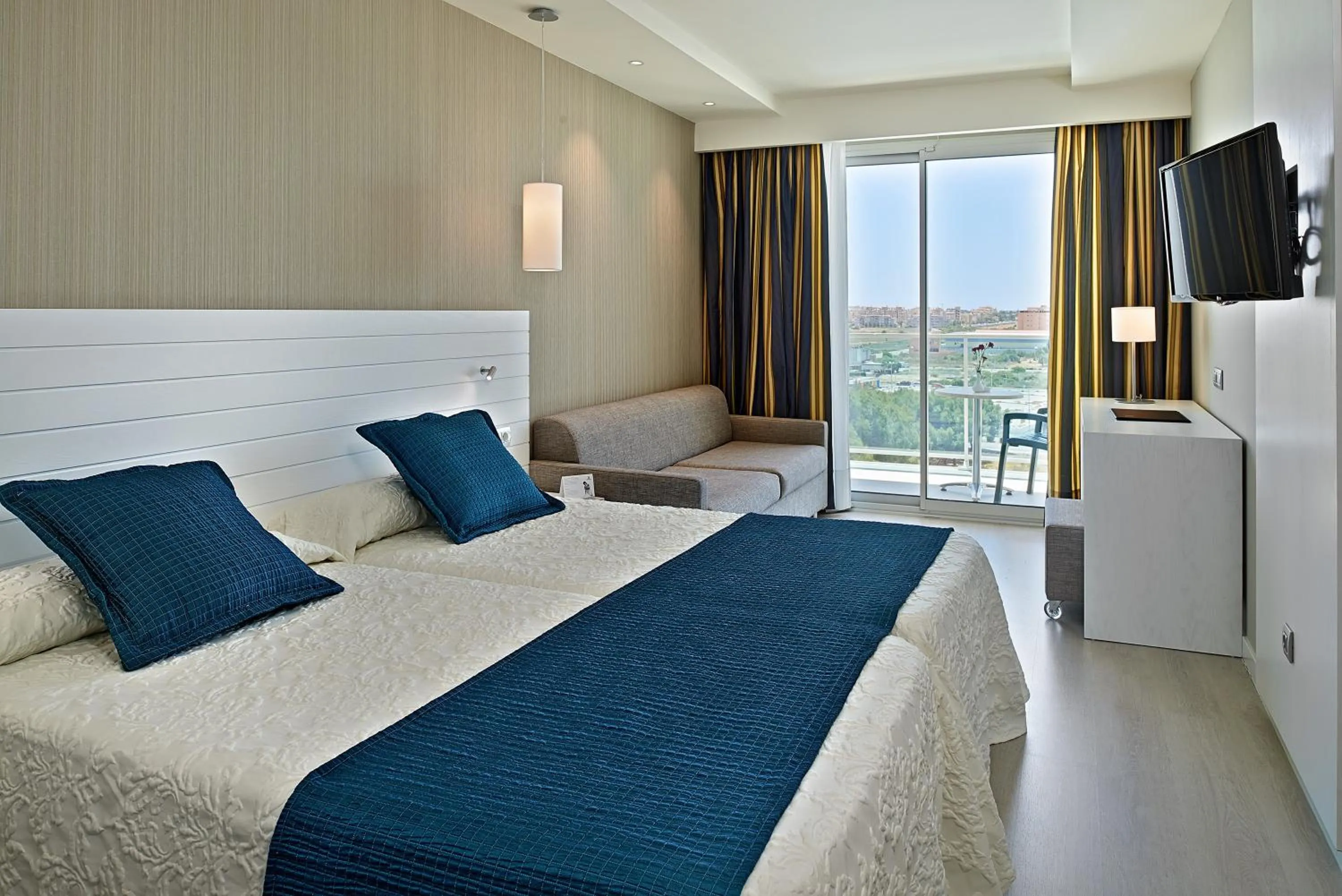 Bed in Hipotels Said