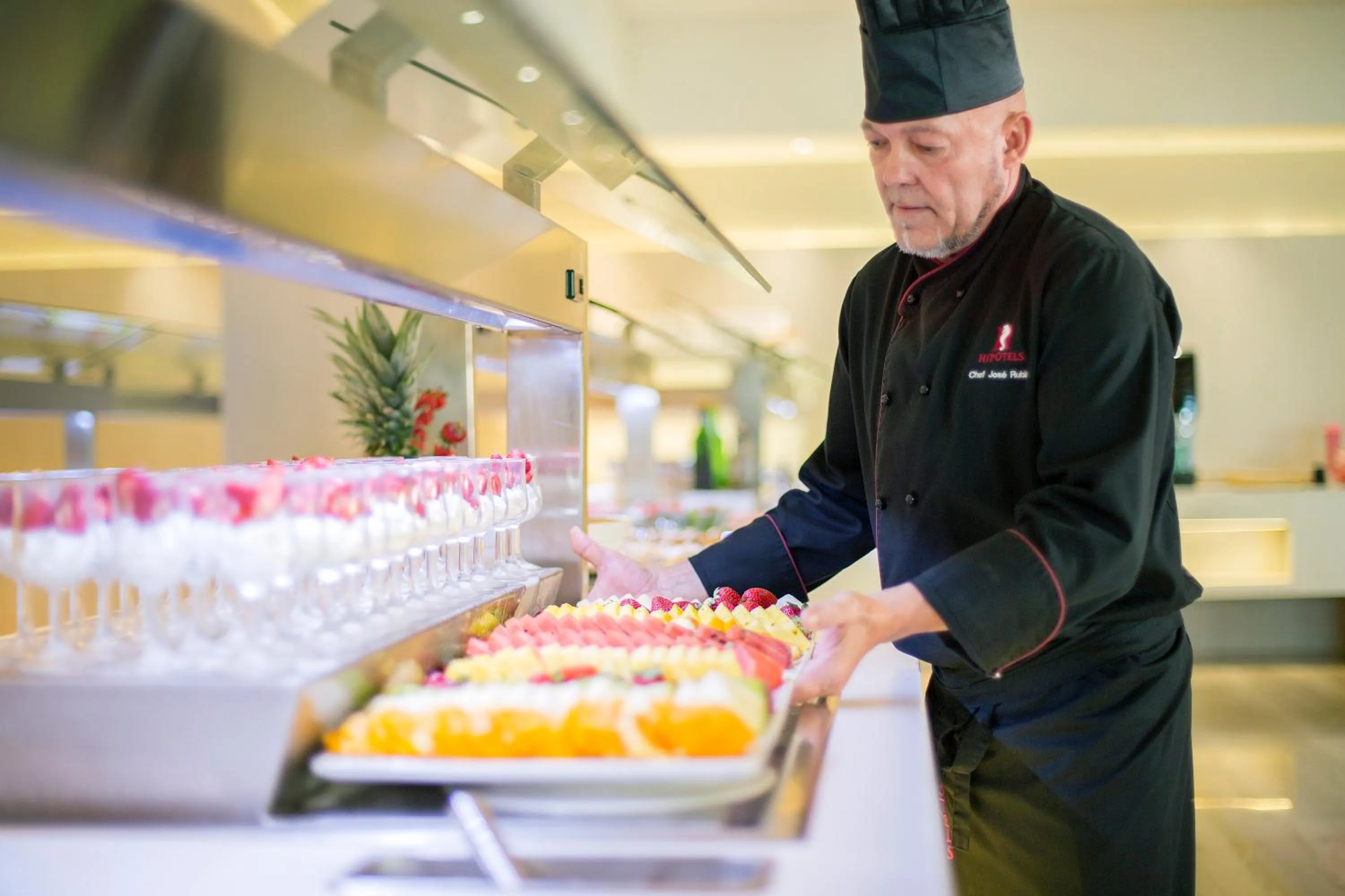 Staff in Hipotels Said