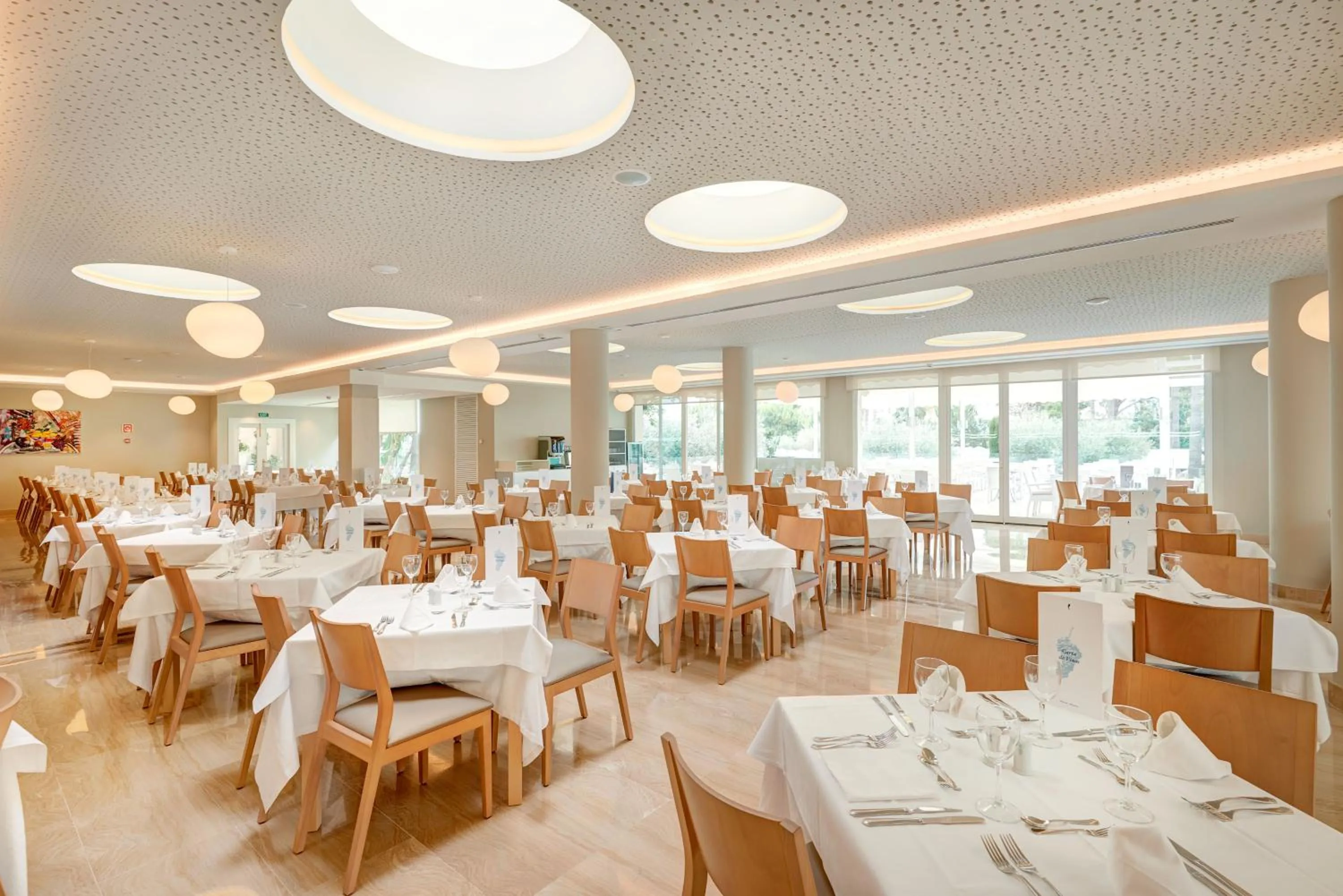 Restaurant/places to eat in Hipotels Said