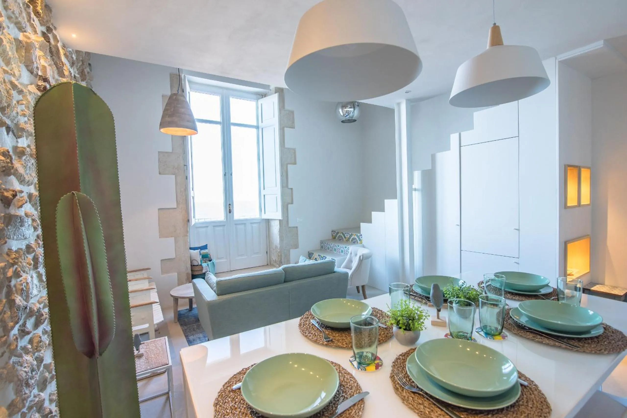 Dining area in Veronique by Dimore in Sicily