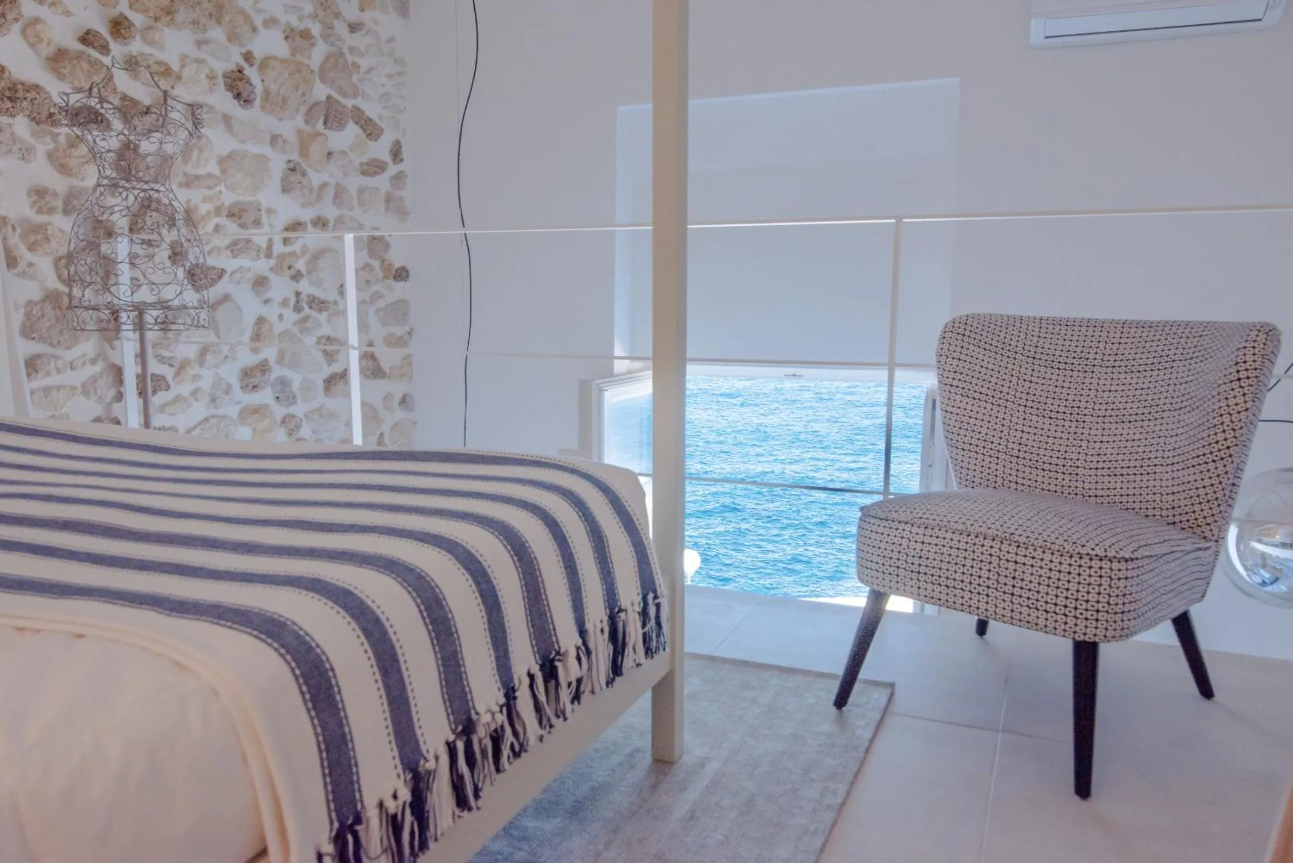 Bed in Veronique by Dimore in Sicily