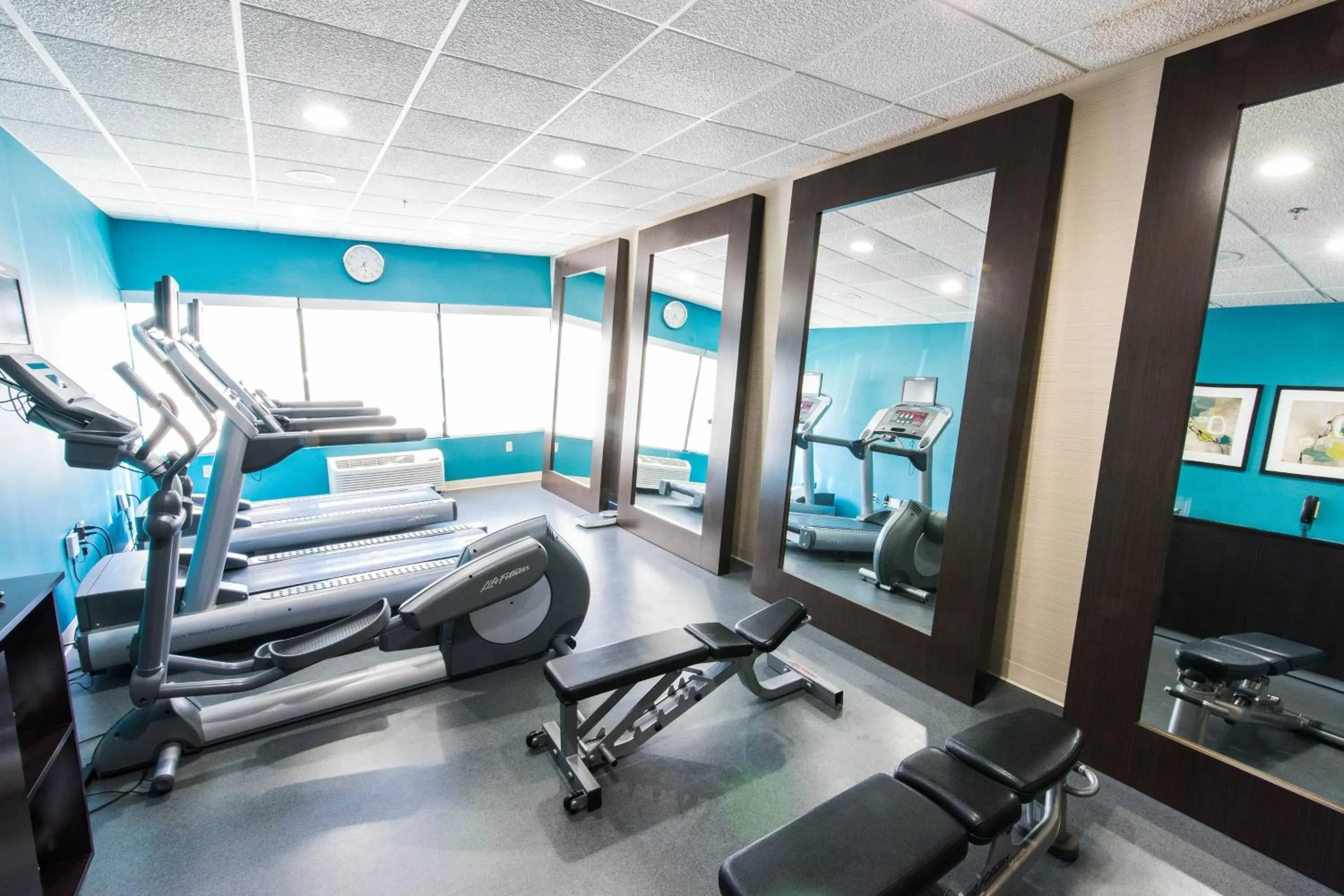 Fitness centre/facilities in Fairfield by Marriott Chesapeake