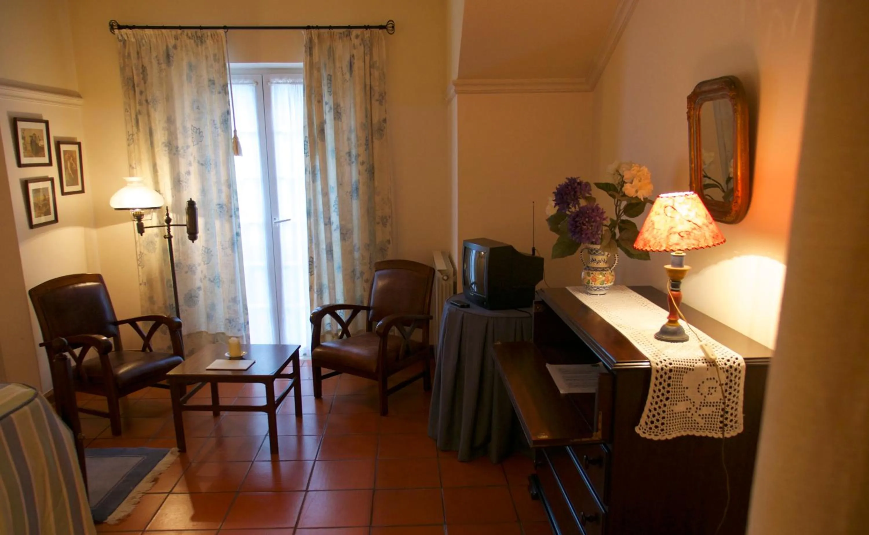 Seating area in Casa Dos Arrabidos