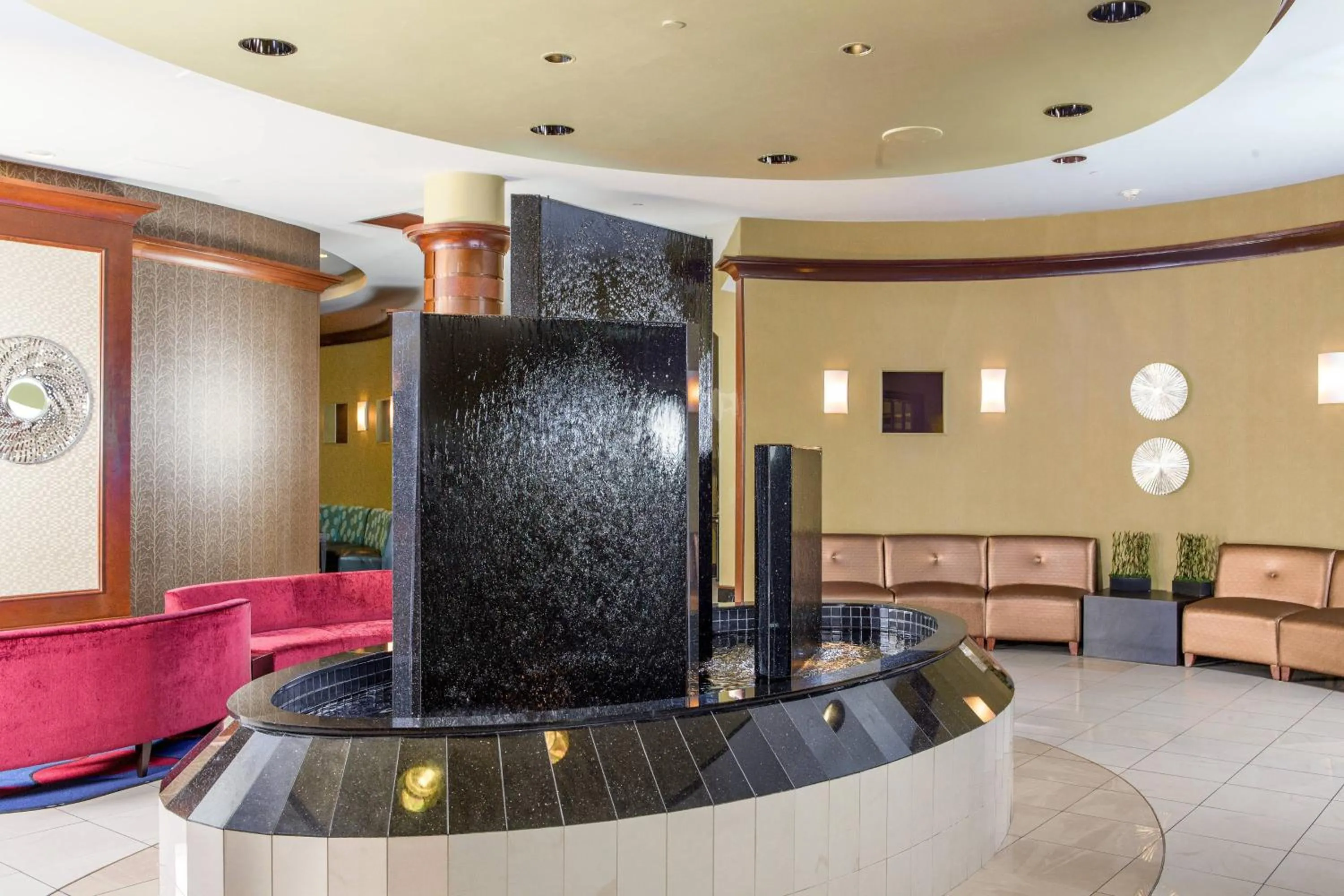 Lobby or reception in SpringHill Suites by Marriott Norfolk Virginia Beach