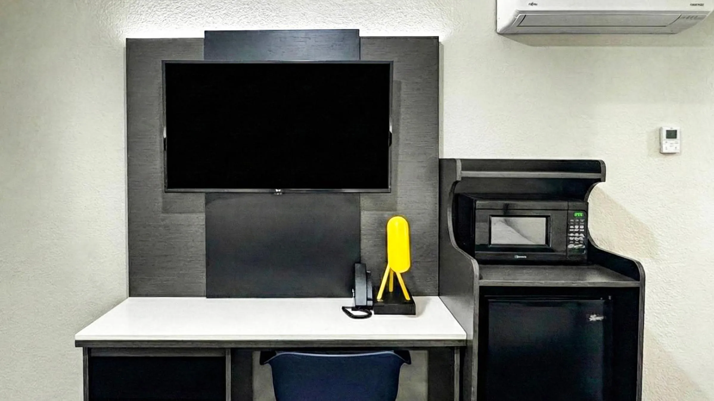 View (from property/room) in Motel 6-Atascadero, CA