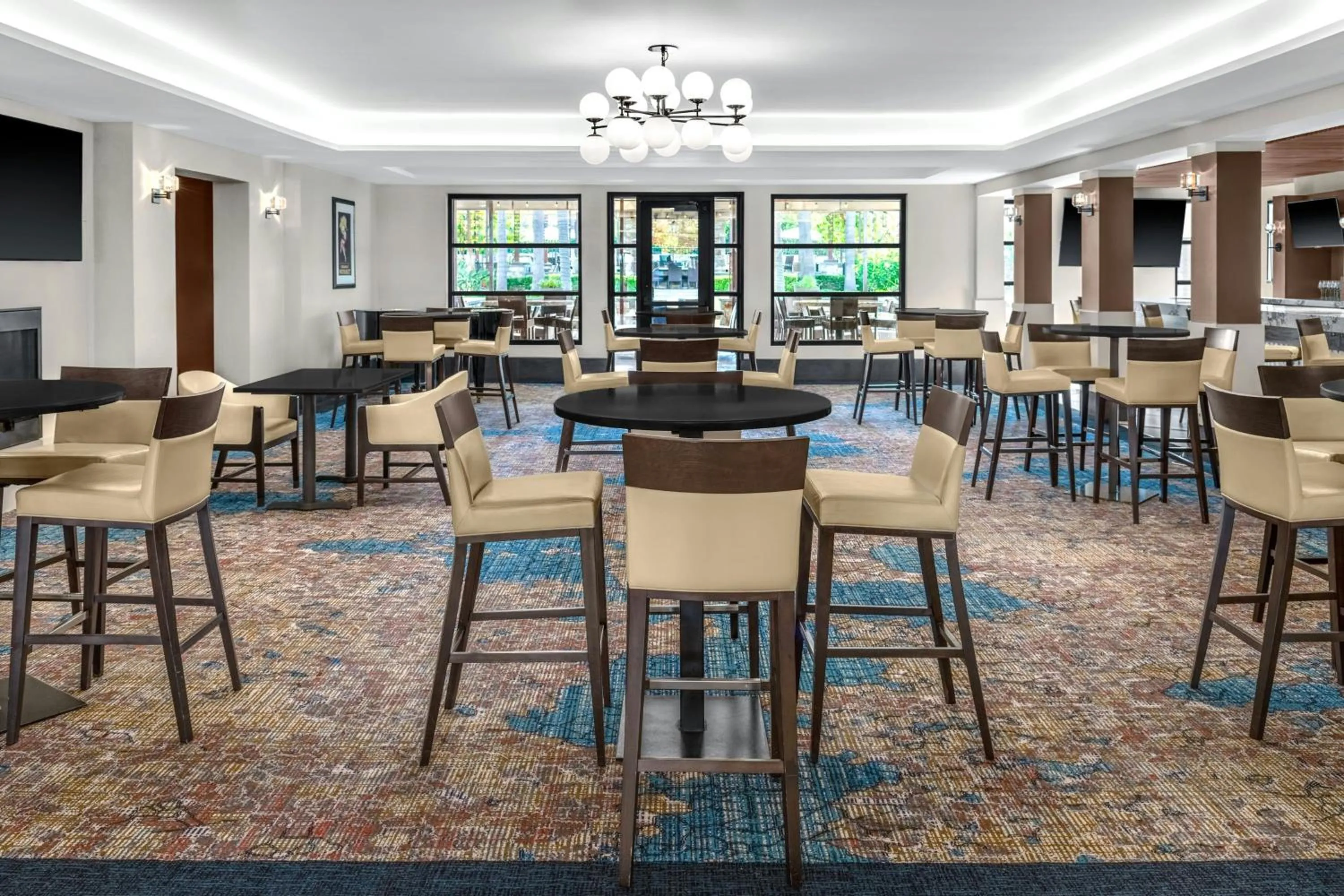 Restaurant/places to eat in Courtyard Palo Alto Los Altos