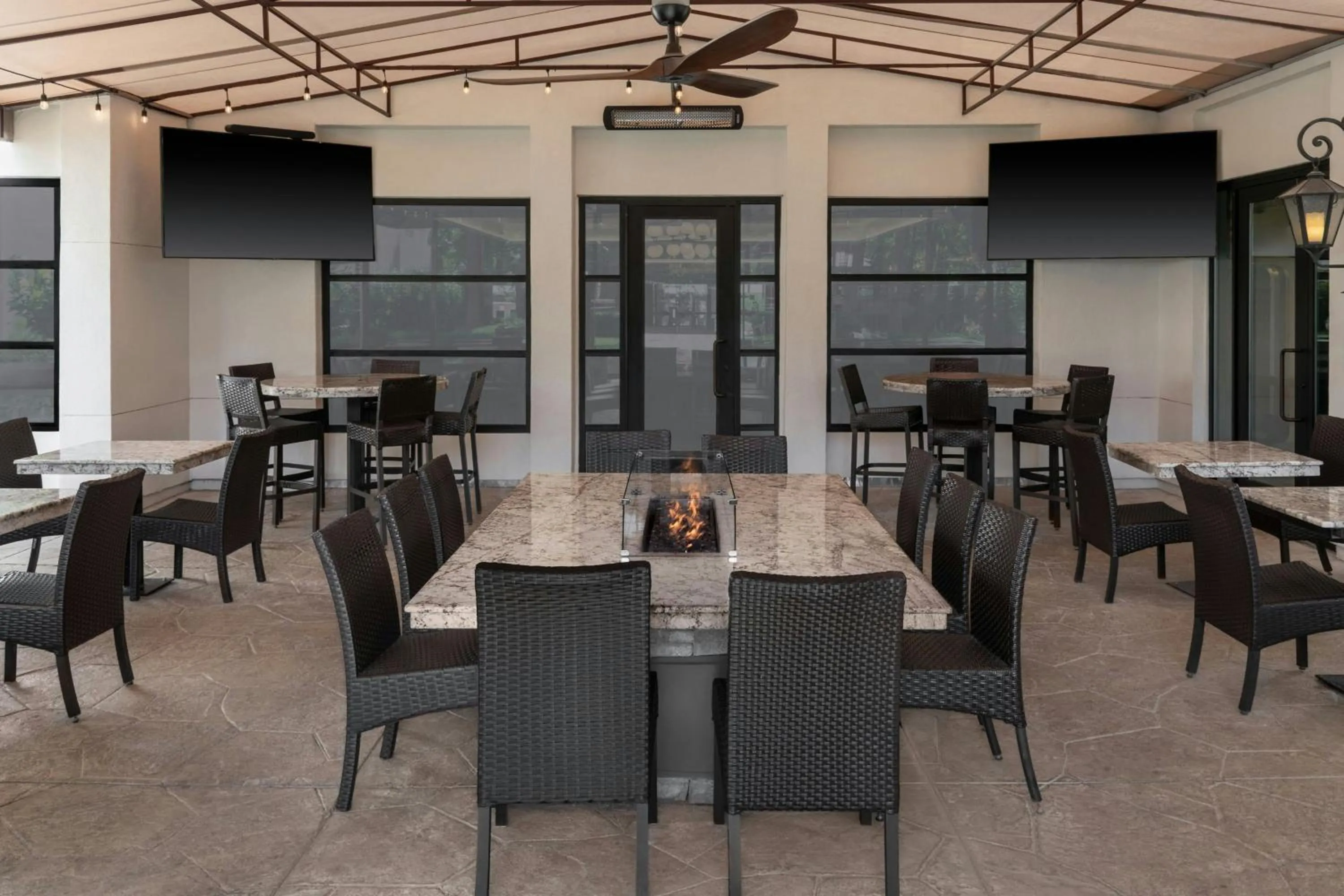 Other in Courtyard Palo Alto Los Altos