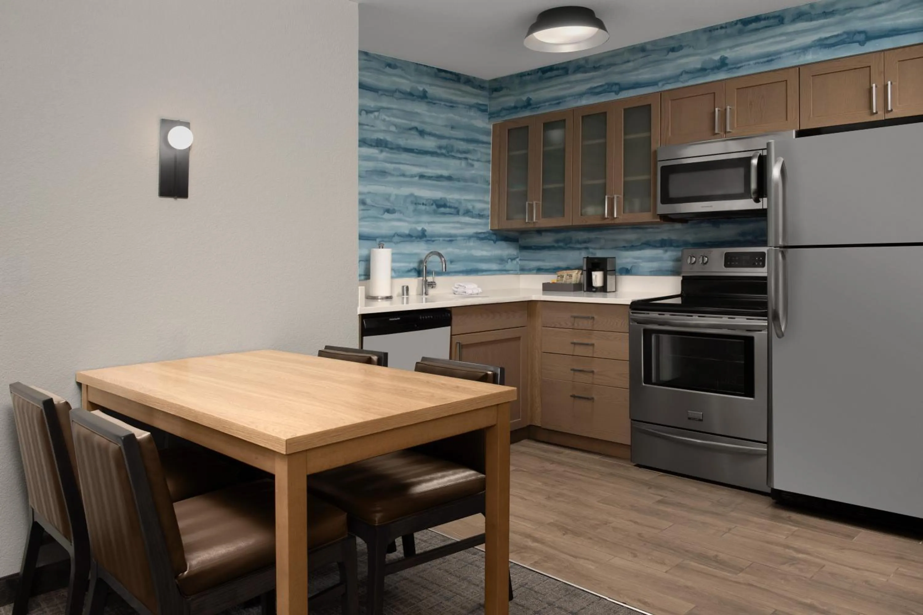 kitchen in Residence Inn Palo Alto Los Altos