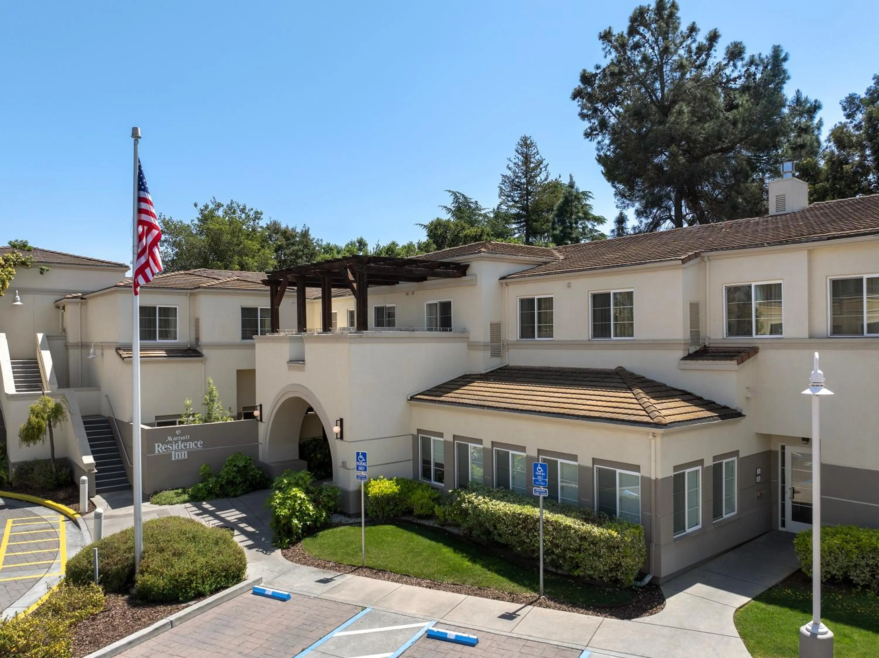 Property building in Residence Inn Palo Alto Los Altos