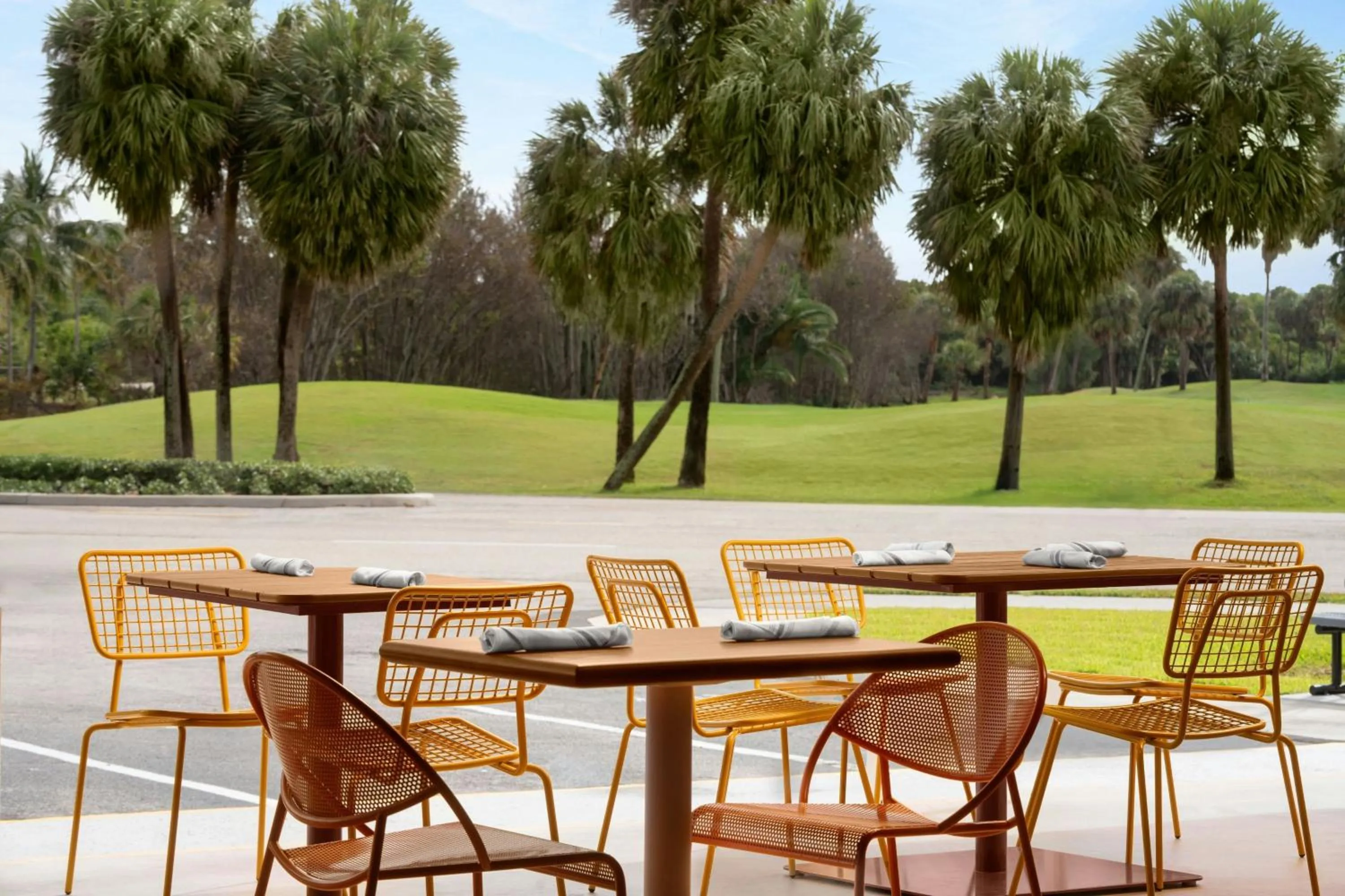 Property building in Marriott Hutchinson Island Beach Resort, Golf & Marina