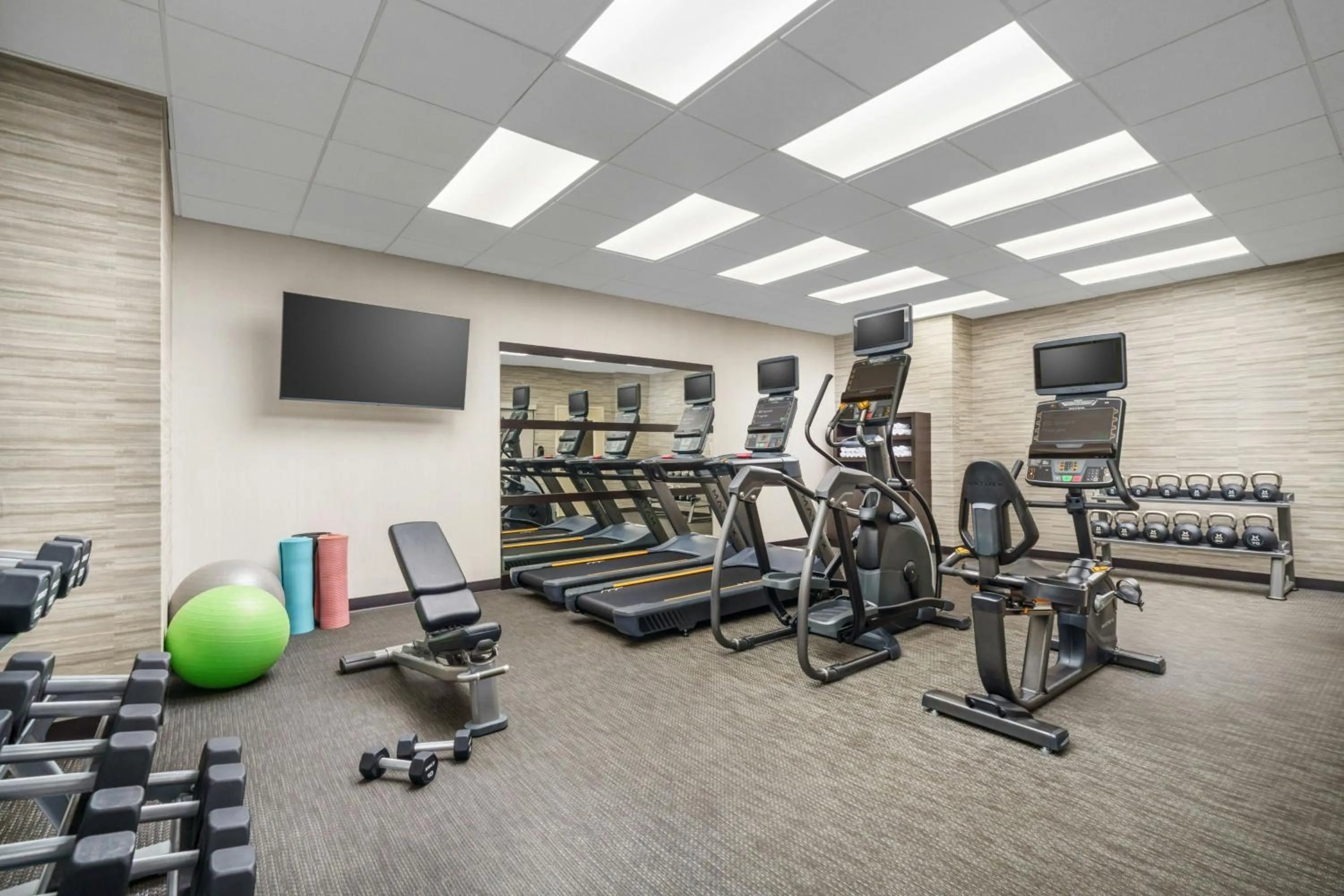 Fitness centre/facilities in Courtyard by Marriott Stuart