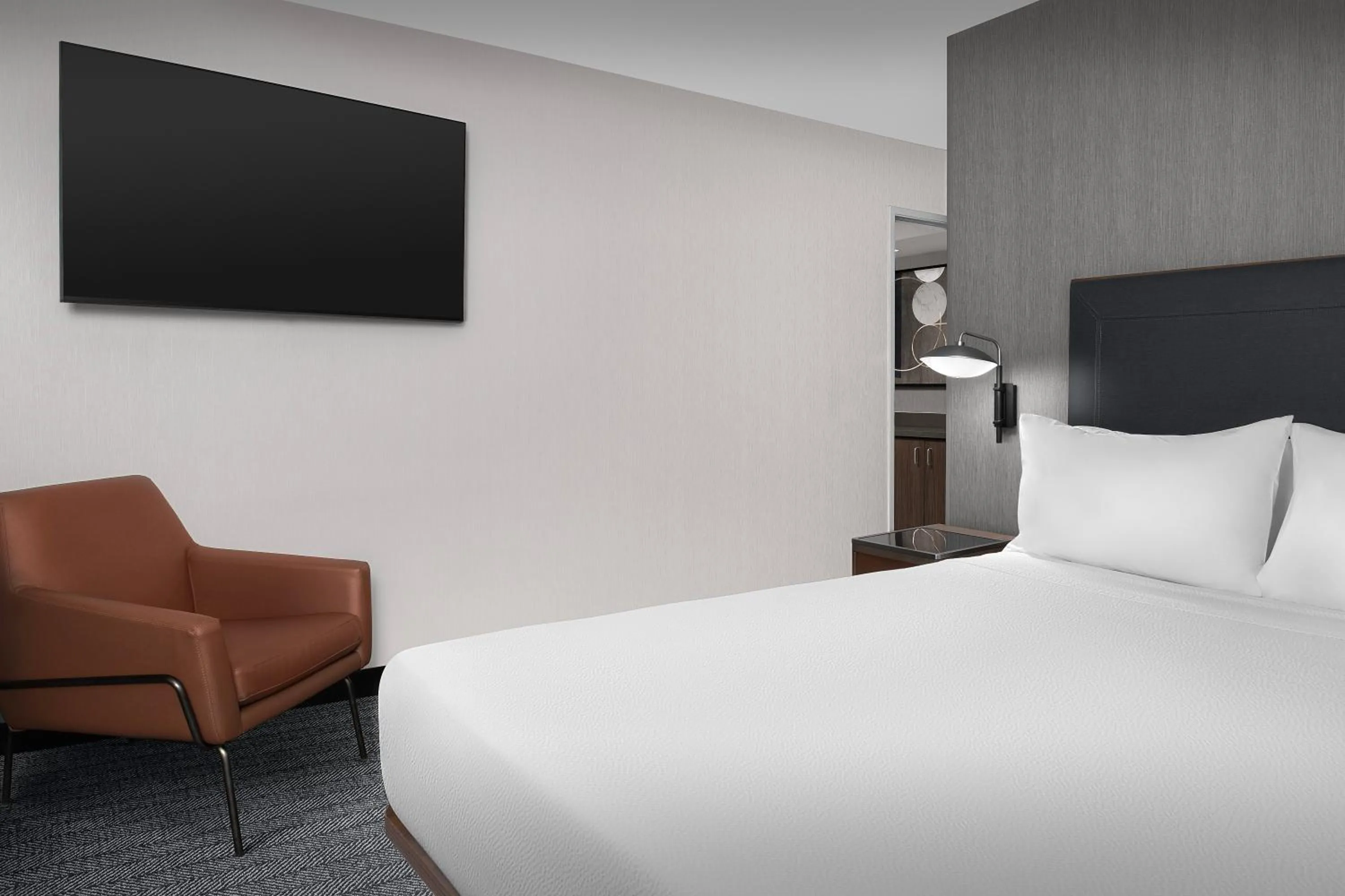 Bedroom, Bed in Courtyard by Marriott Portland Tigard