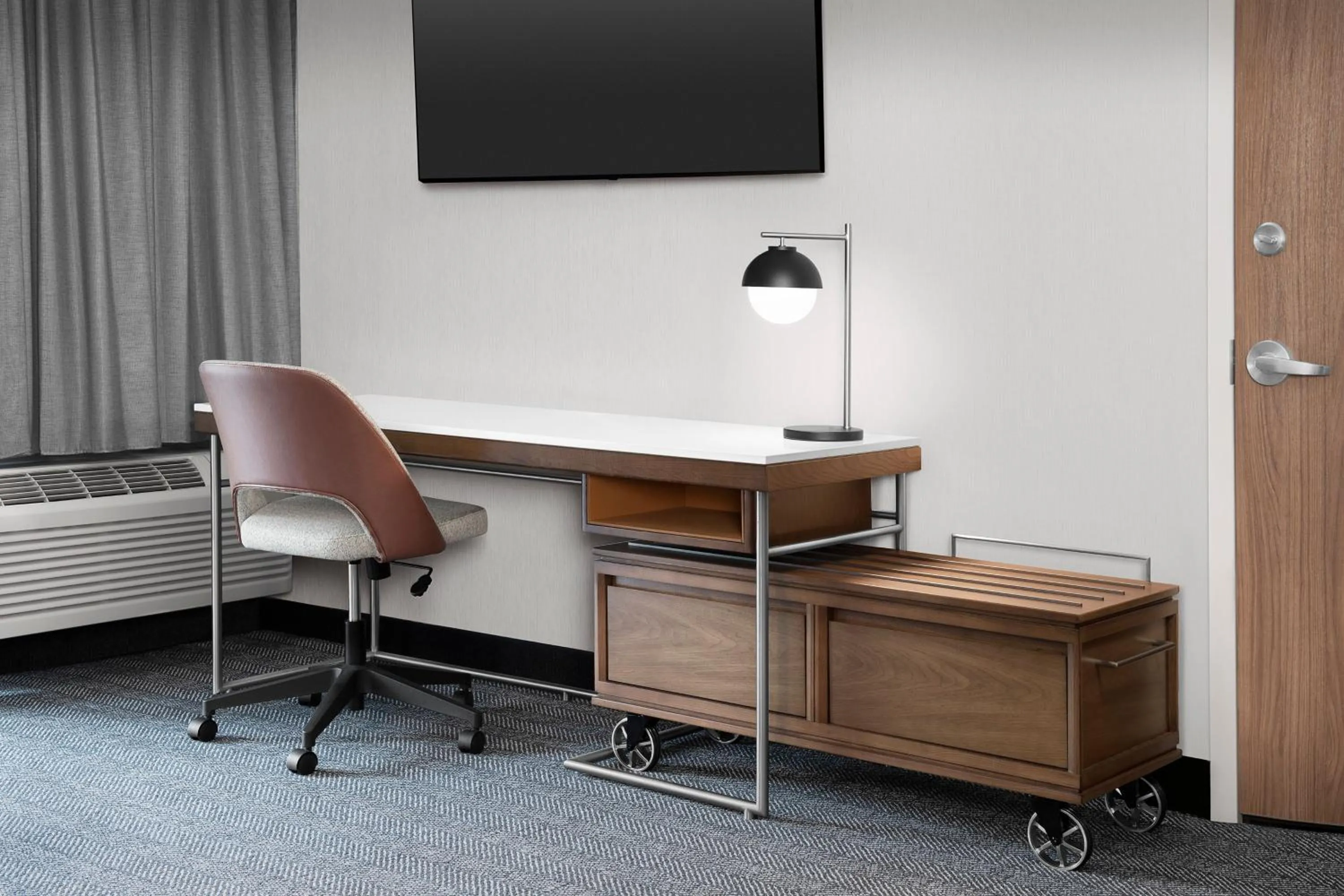Bedroom in Courtyard by Marriott Portland Tigard
