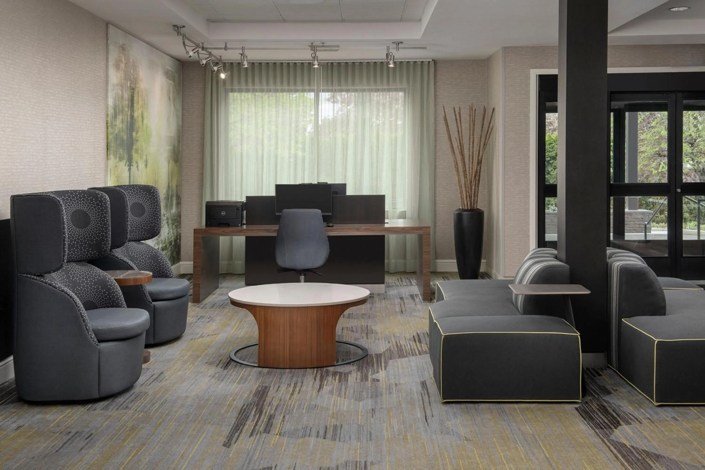 Lobby or reception in Courtyard by Marriott Portland Tigard