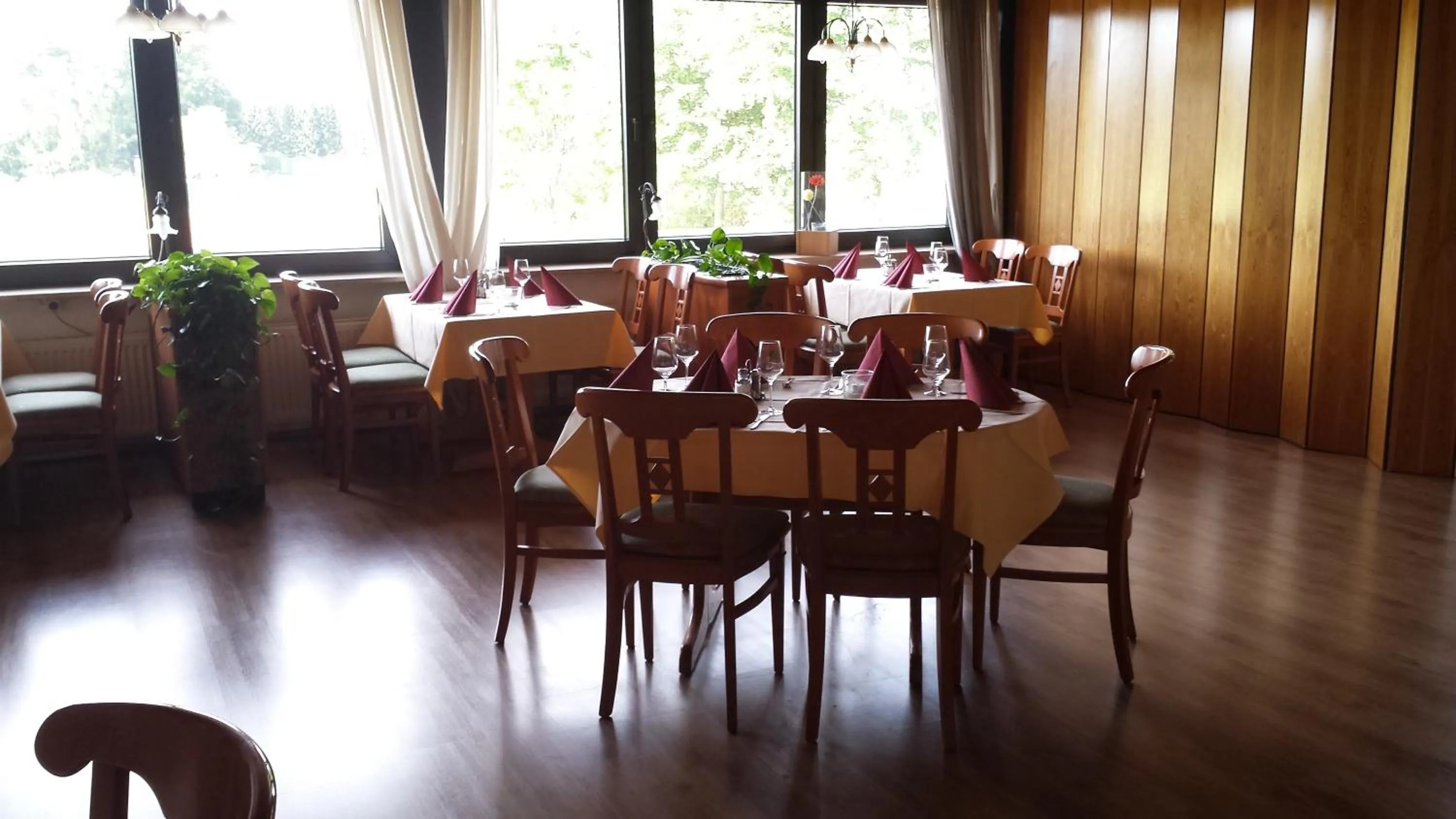 Restaurant/places to eat in Hotel Restaurant Teichaue