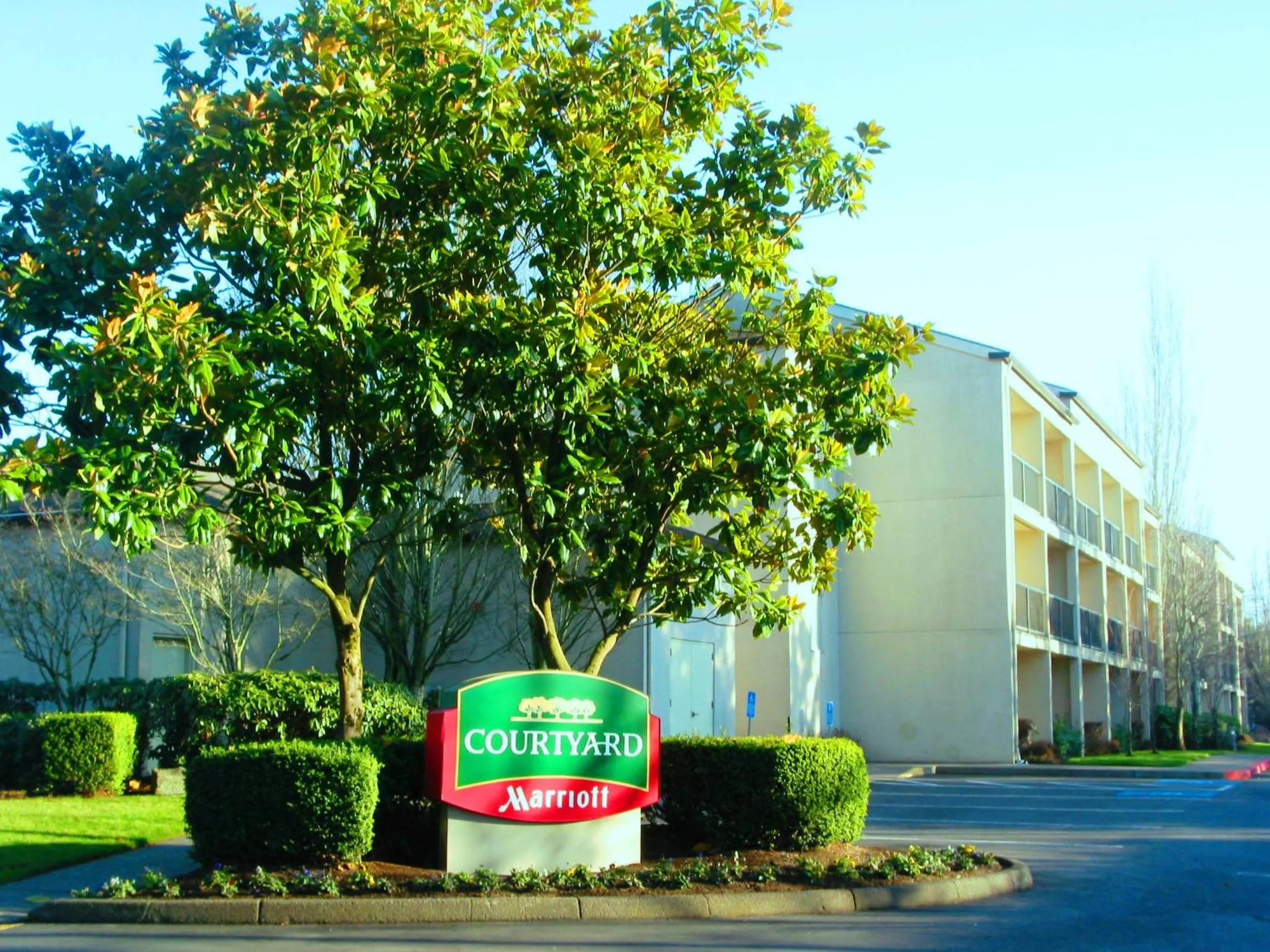 Property building in Courtyard by Marriott Portland Hillsboro