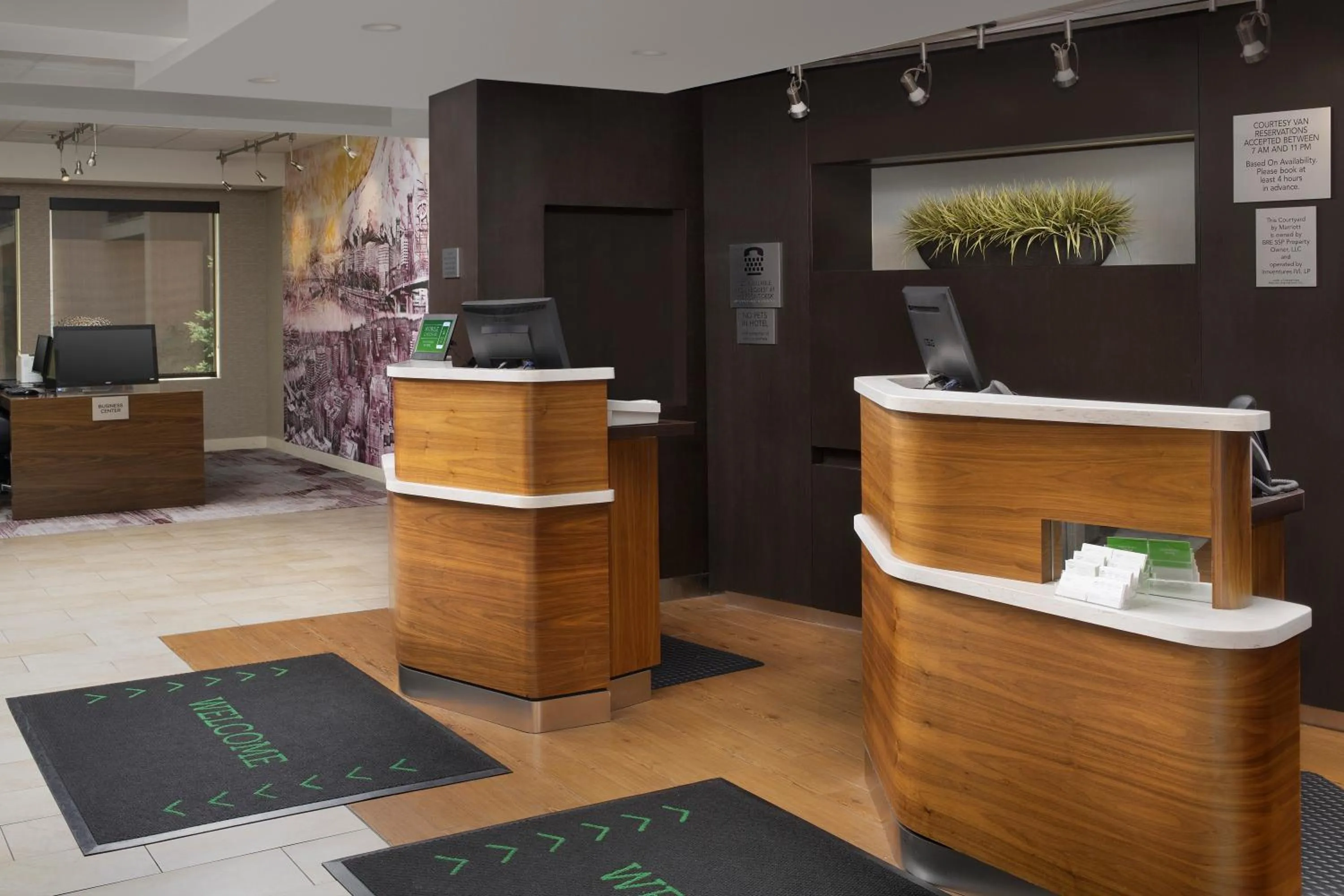 Lobby or reception in Courtyard by Marriott Portland Hillsboro