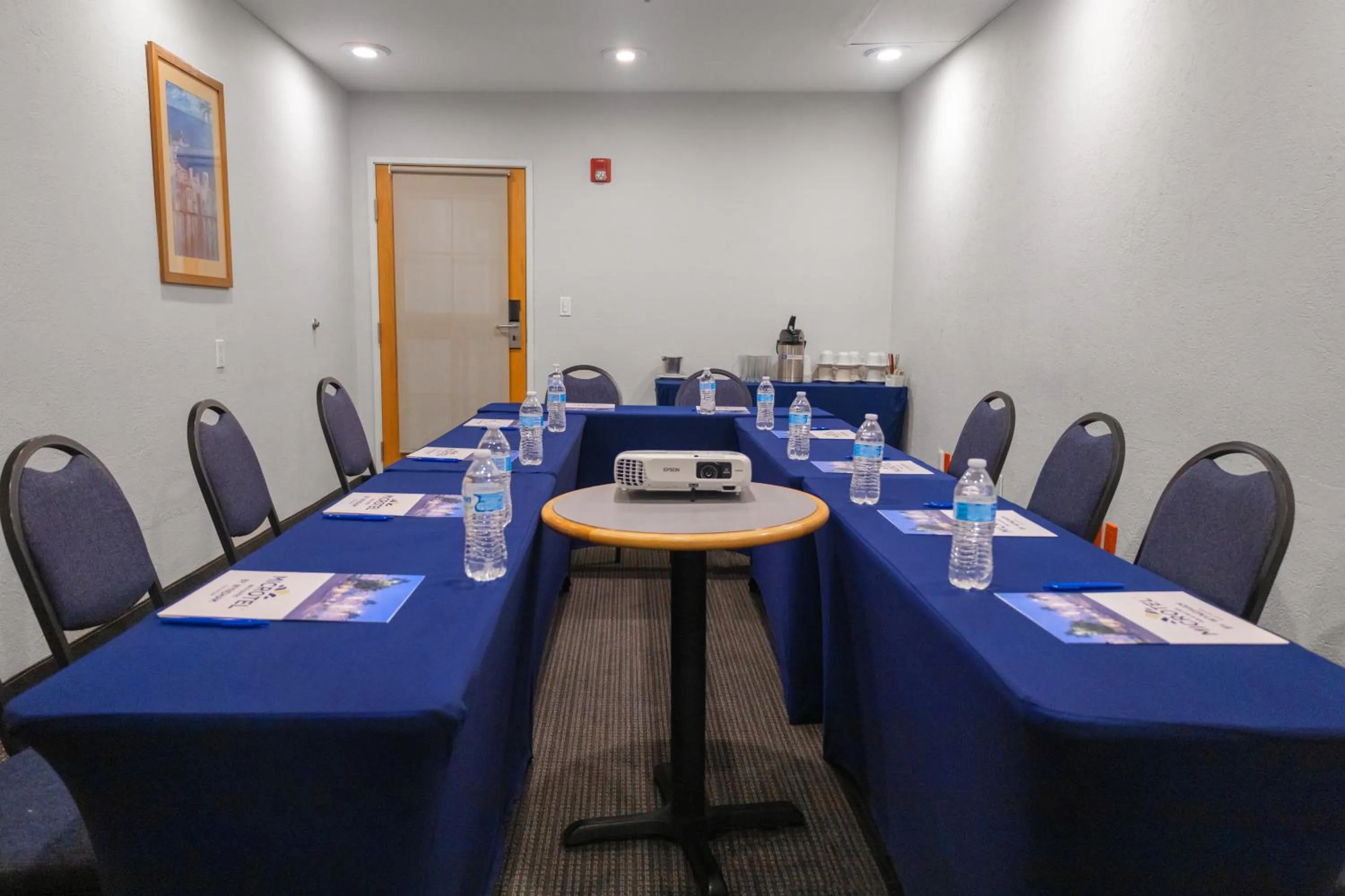 Meeting/conference room in Microtel Inn & Suites by Wyndham Culiacán