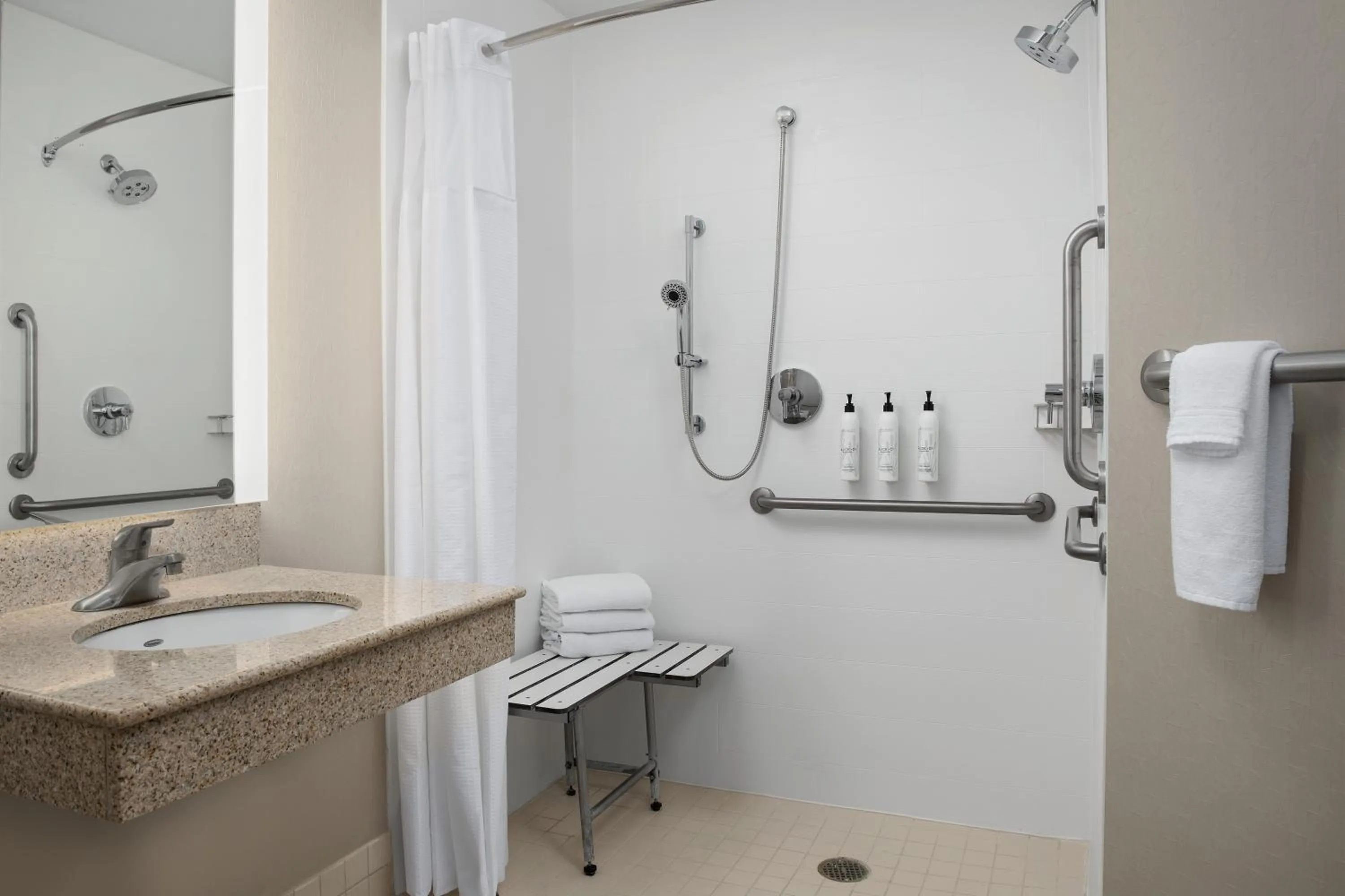 Bathroom in SpringHill Suites by Marriott Portland Vancouver