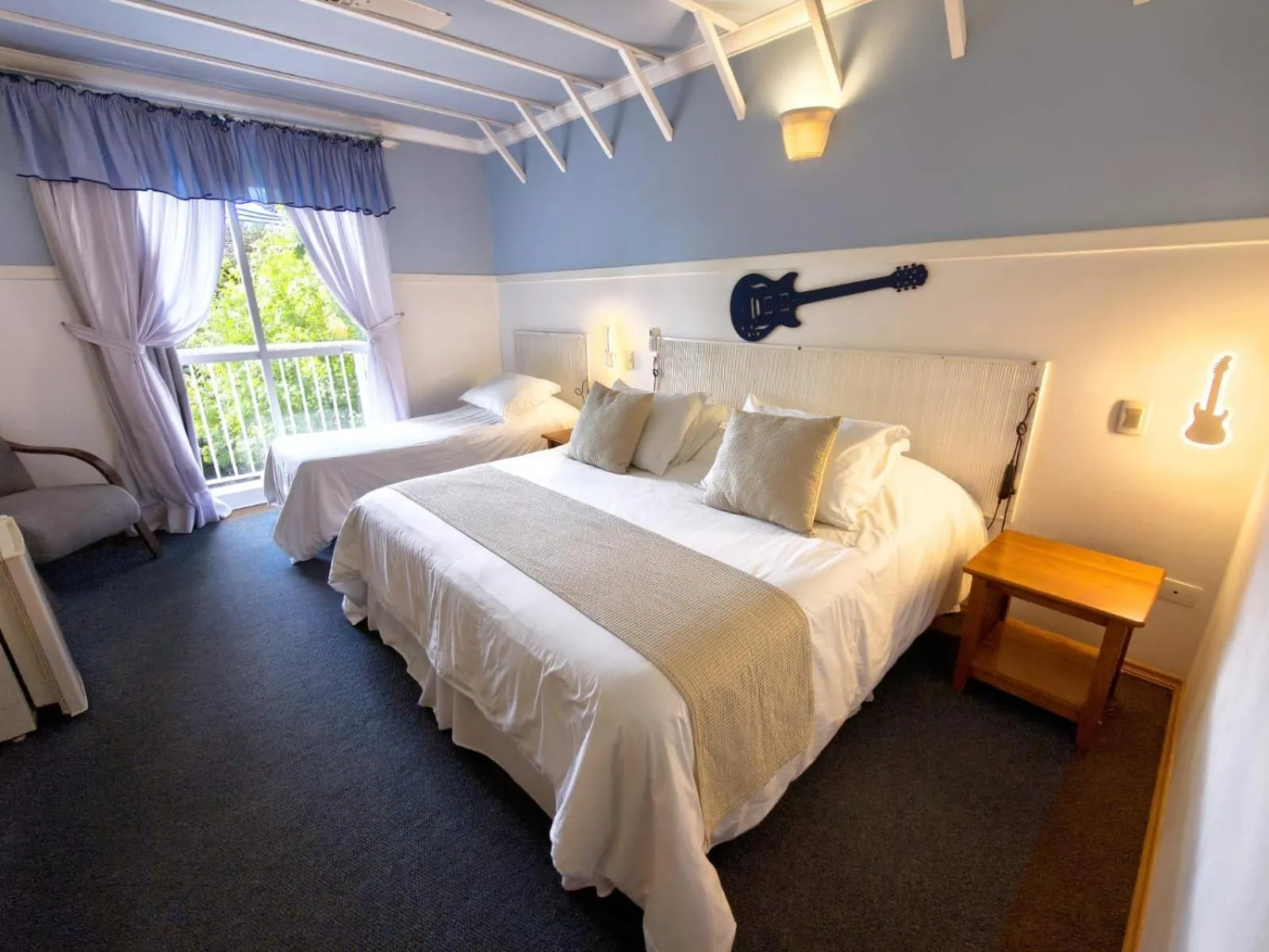 TV and multimedia, Bed in Pousada Piano Piano