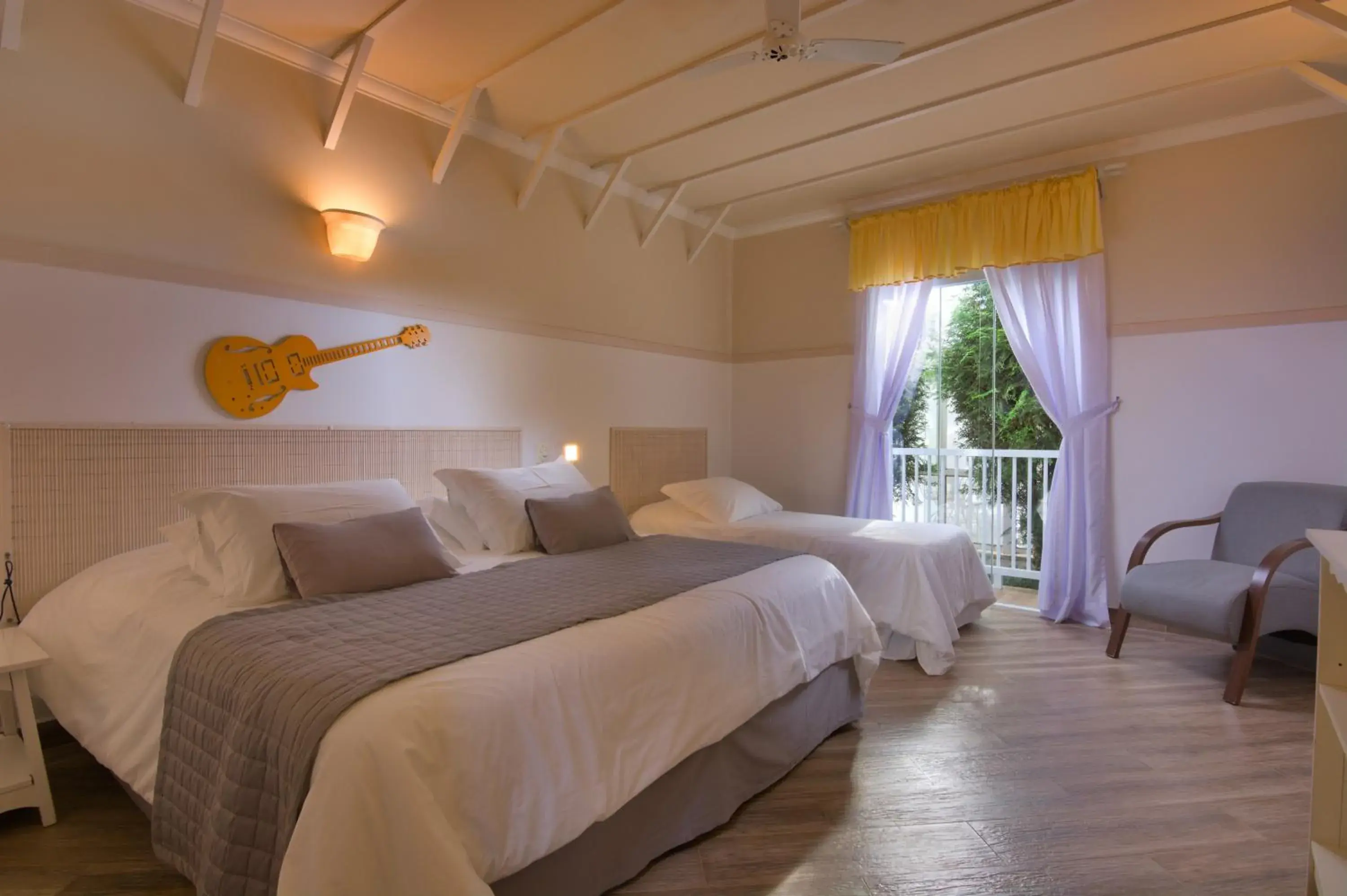 Standard Triple Room in Pousada Piano Piano Standard Triple Room in Pousada Piano Piano
