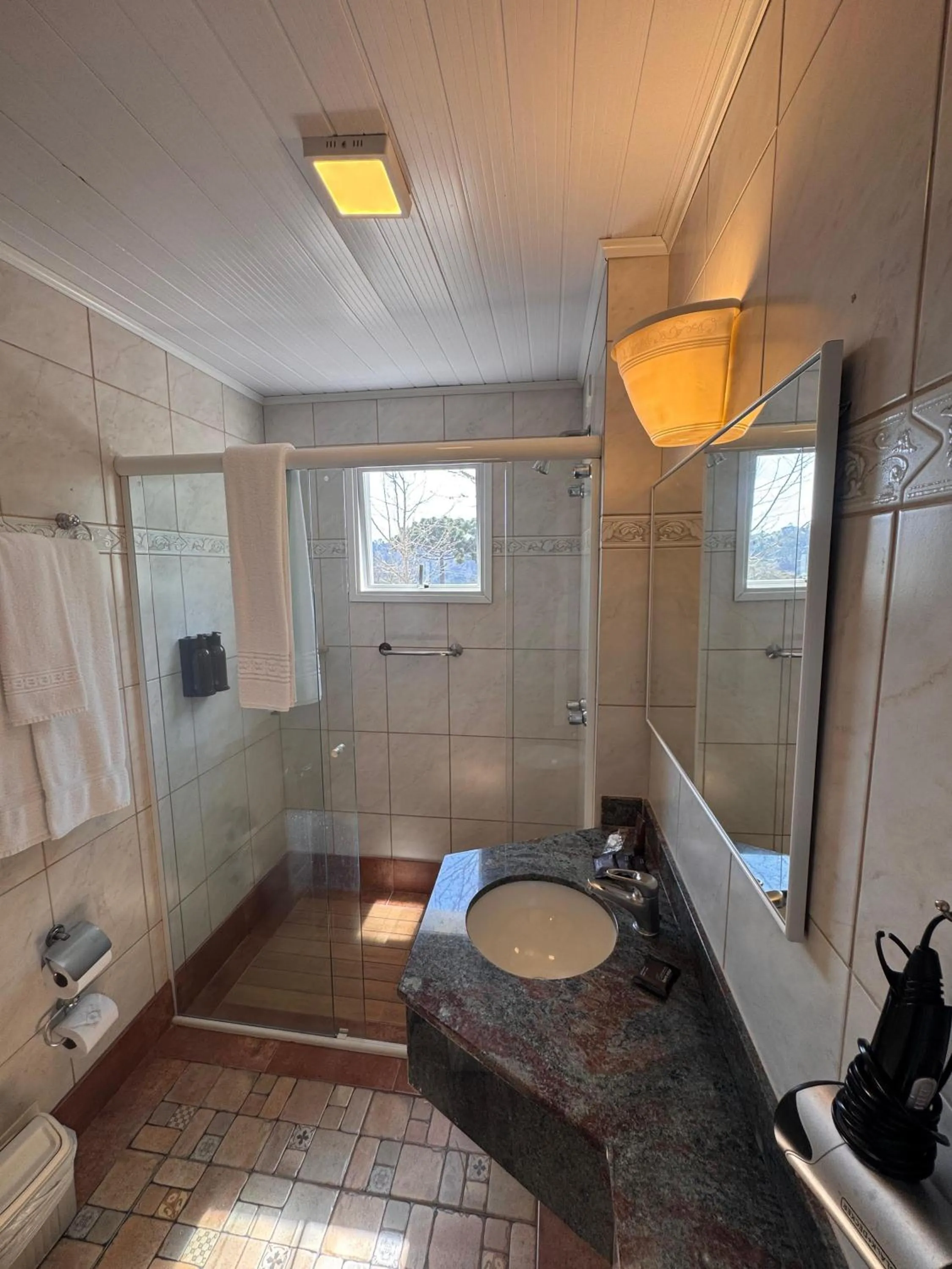 Shower in Pousada Piano Piano