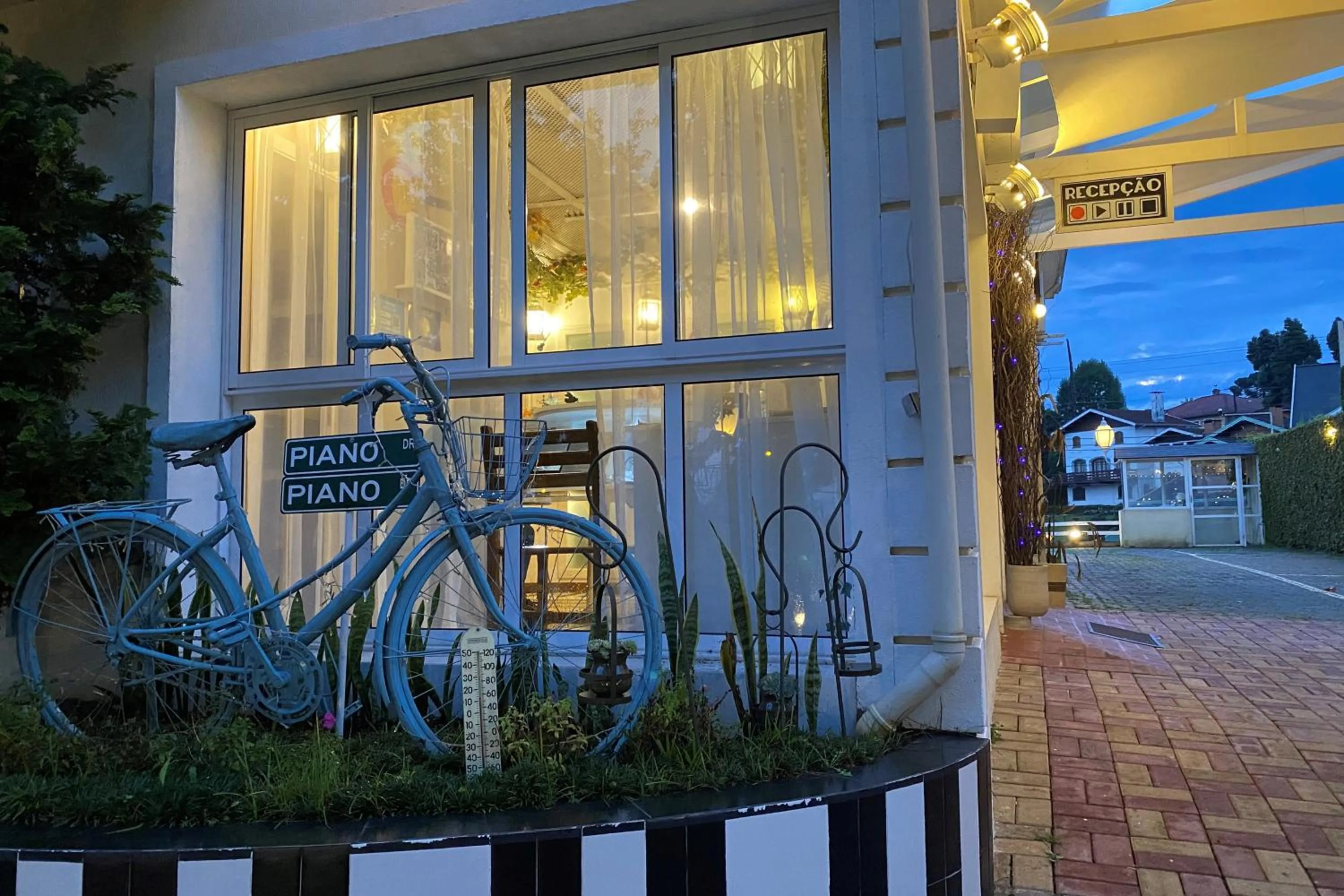 Property building in Pousada Piano Piano