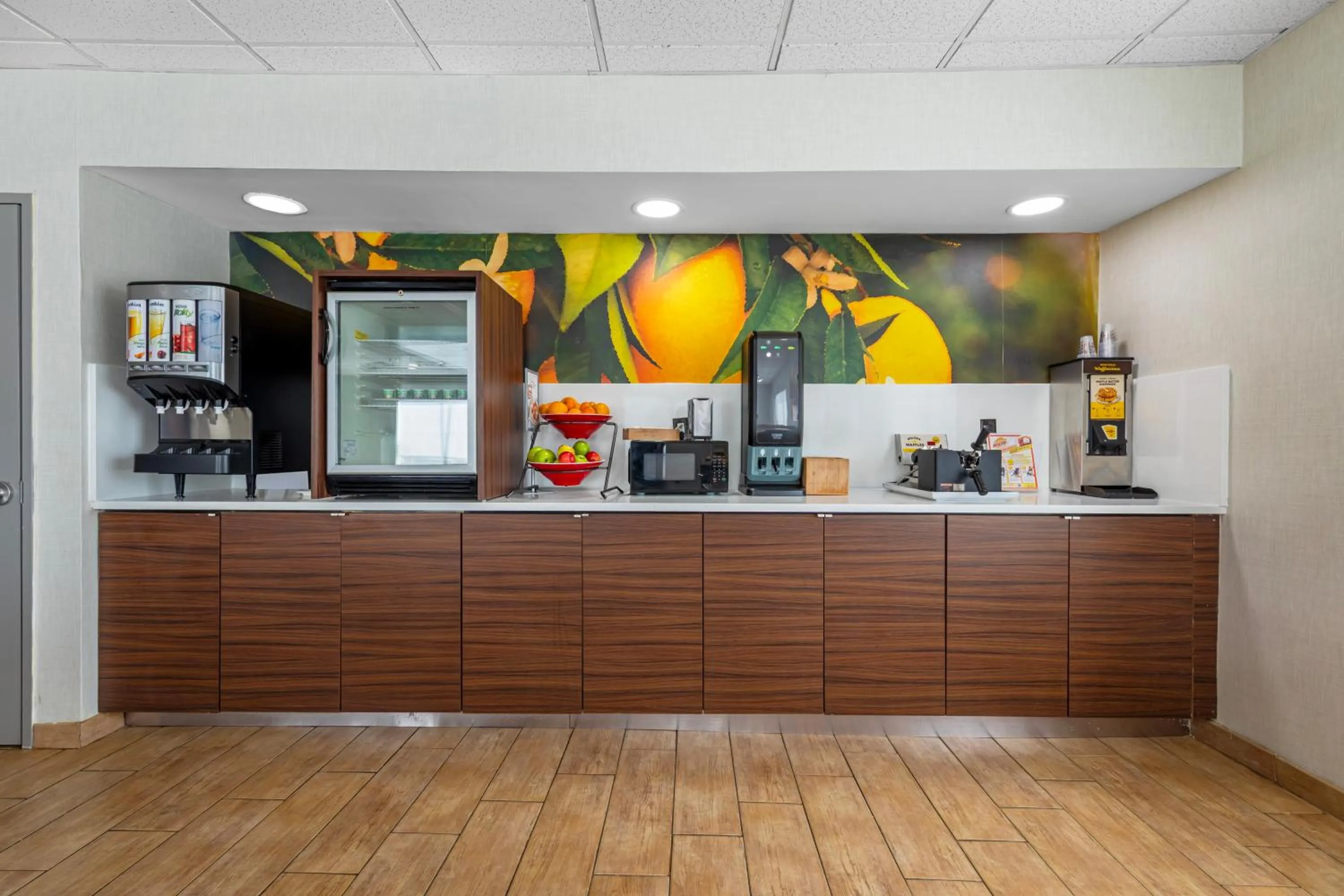 Breakfast in Comfort Inn & Suites Mt Laurel-Philadelphia