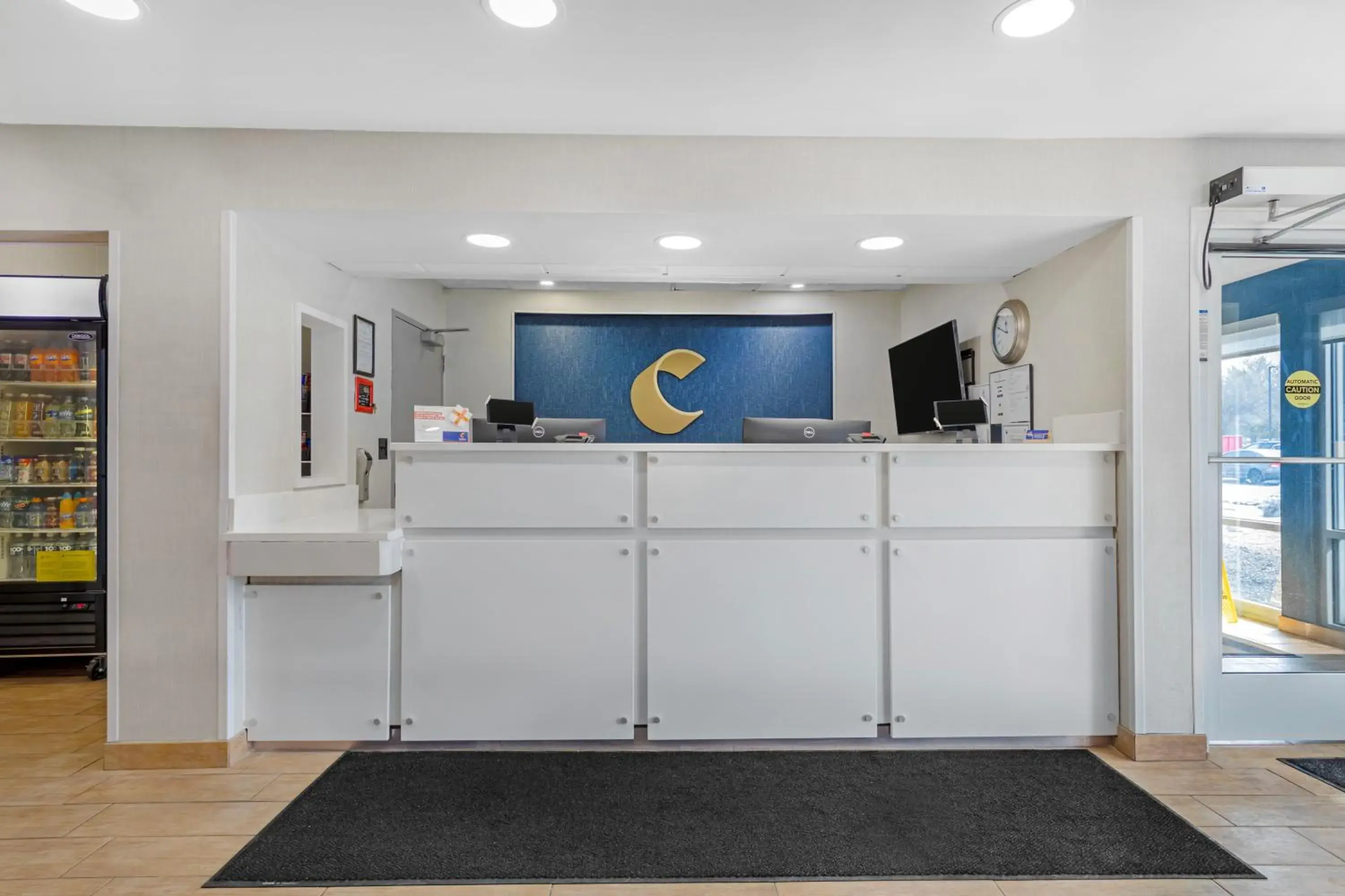 Lobby or reception in Comfort Inn & Suites Mt Laurel-Philadelphia Lobby or reception in Comfort Inn & Suites Mt Laurel-Philadelphia