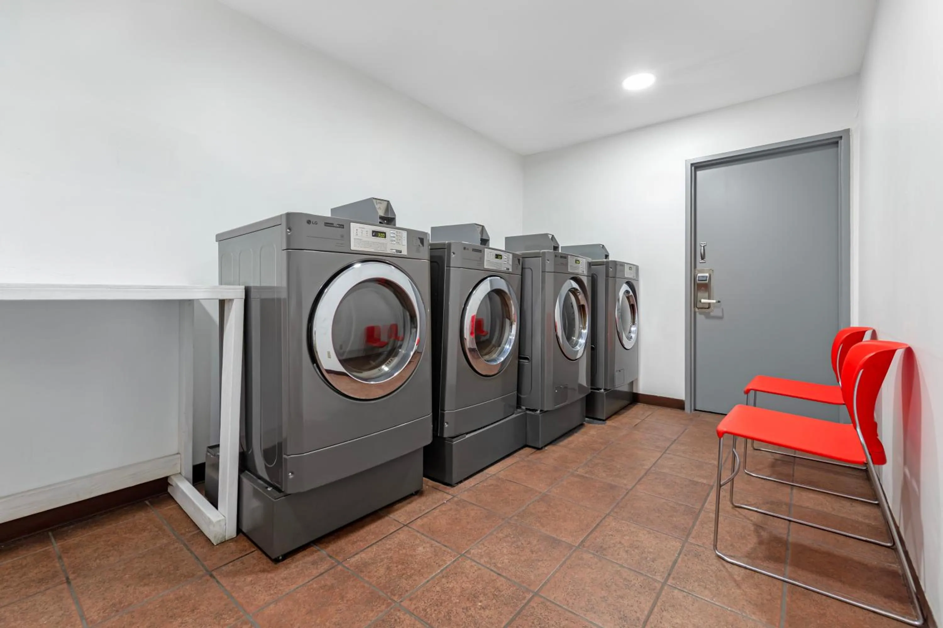 laundry in Comfort Inn & Suites Mt Laurel-Philadelphia