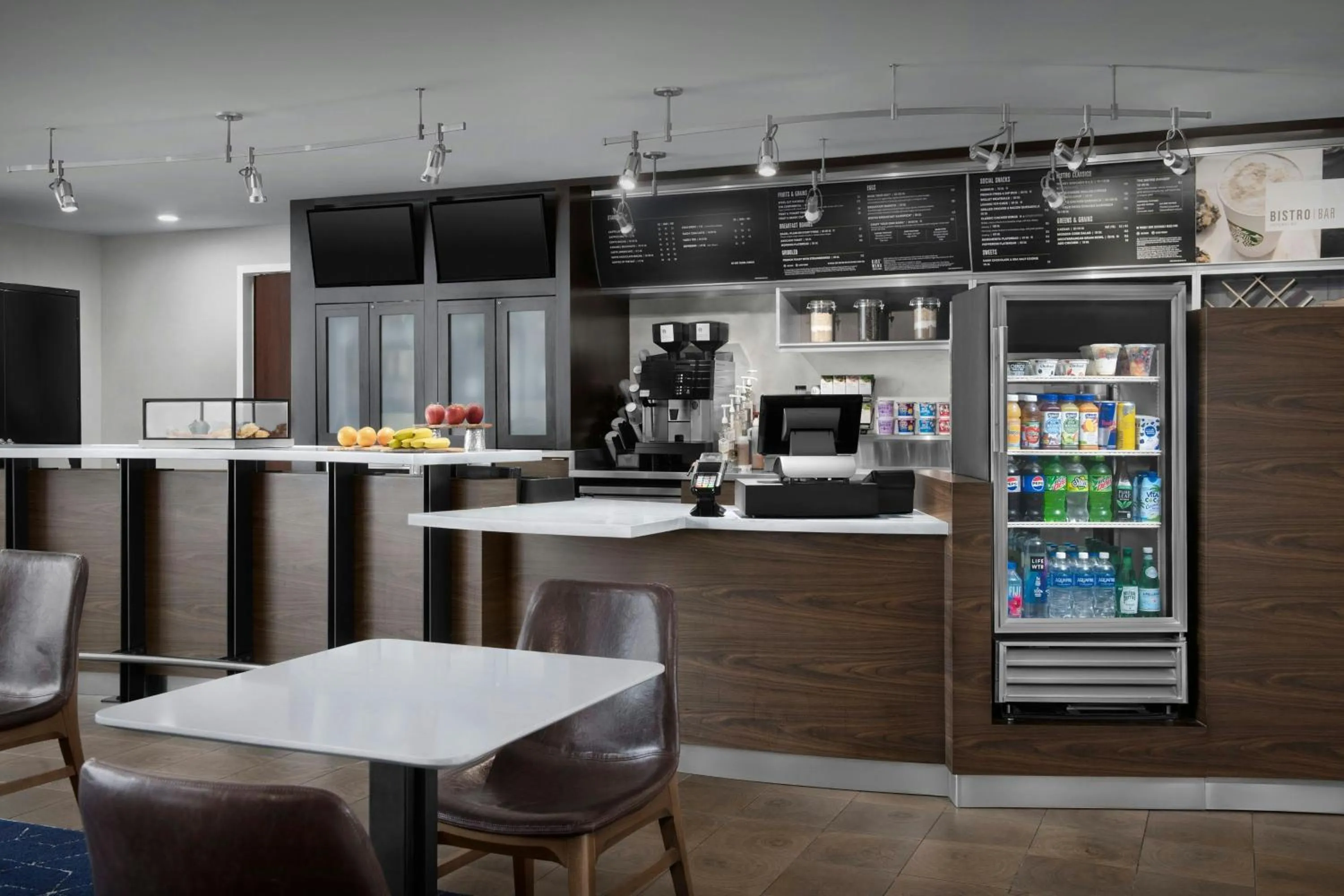 Restaurant/places to eat in Courtyard Philadelphia Great Valley/Malvern