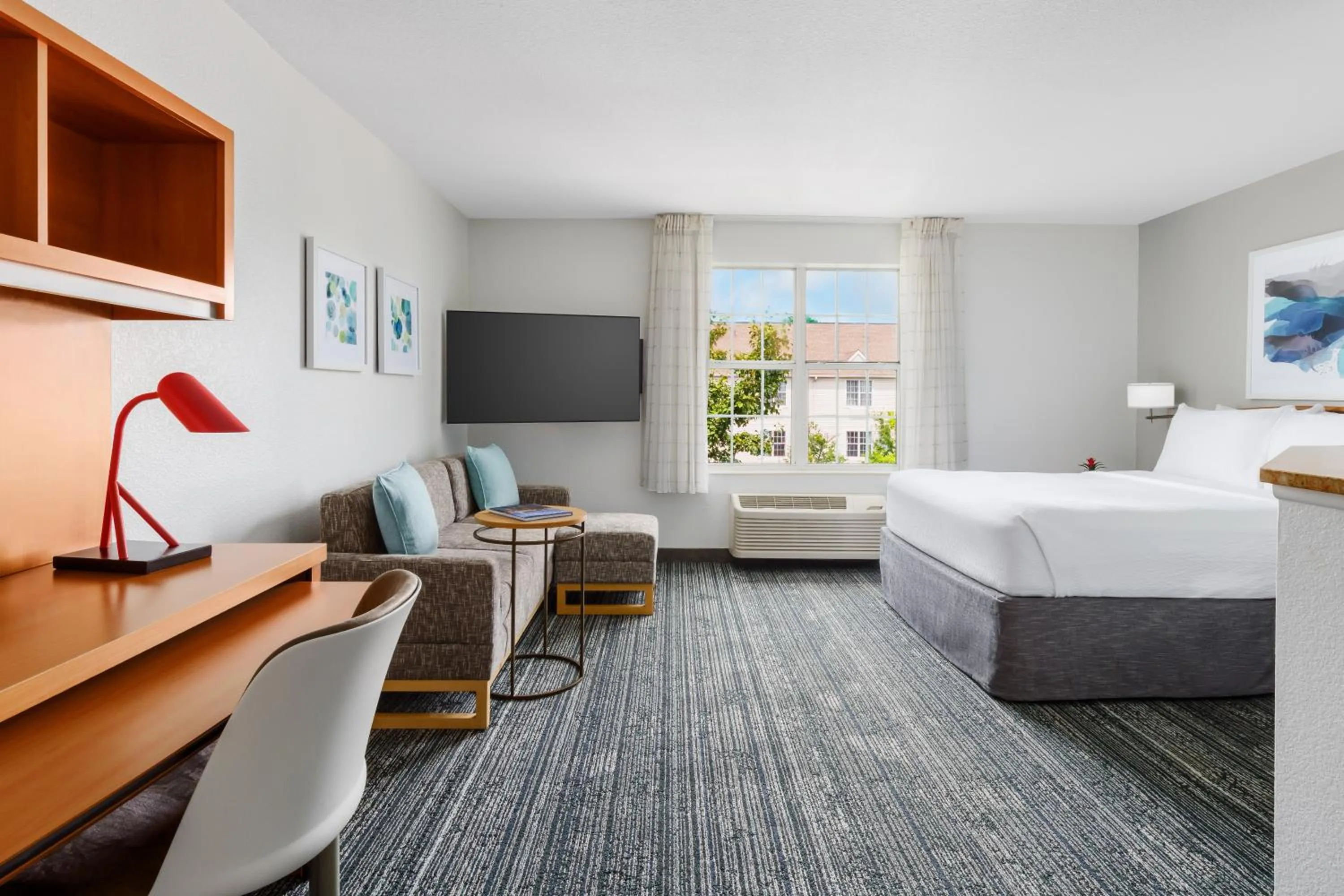 TV and multimedia, Bed in TownePlace Suites Philadelphia Horsham