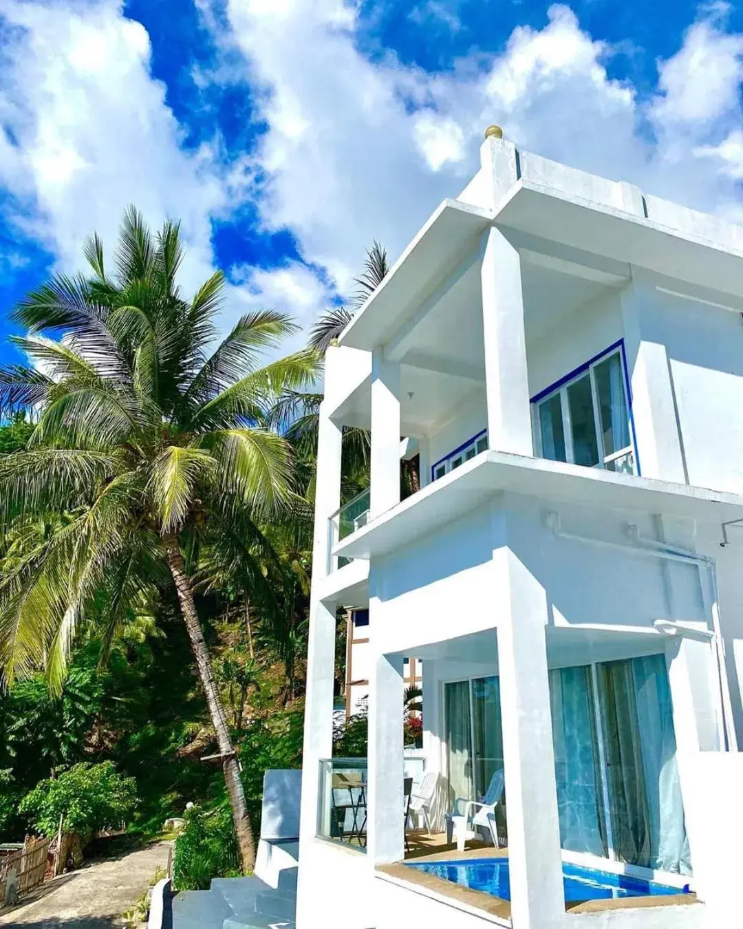 Villa with Private Pool in Bintana Sa Paraiso Villa with Private Pool in Bintana Sa Paraiso