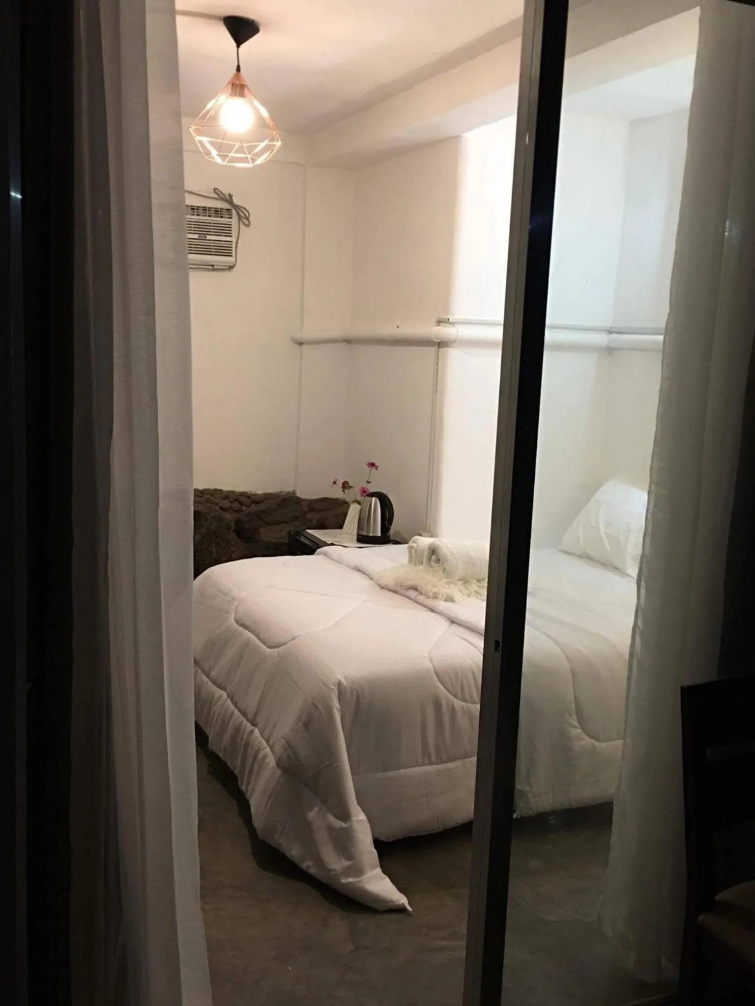 Bed in Bintana Sa Paraiso