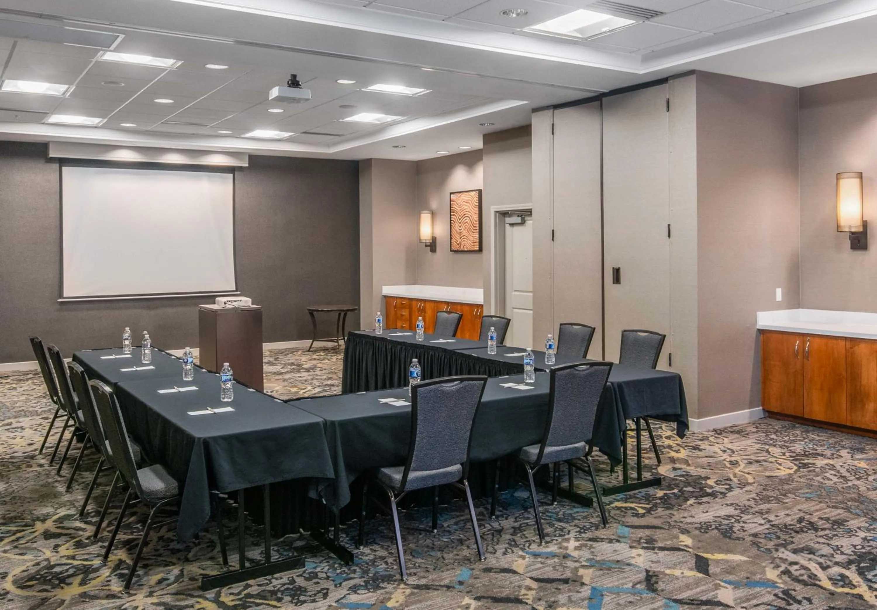 Meeting/conference room in Residence Inn Phoenix Glendale Sports & Entertainment District