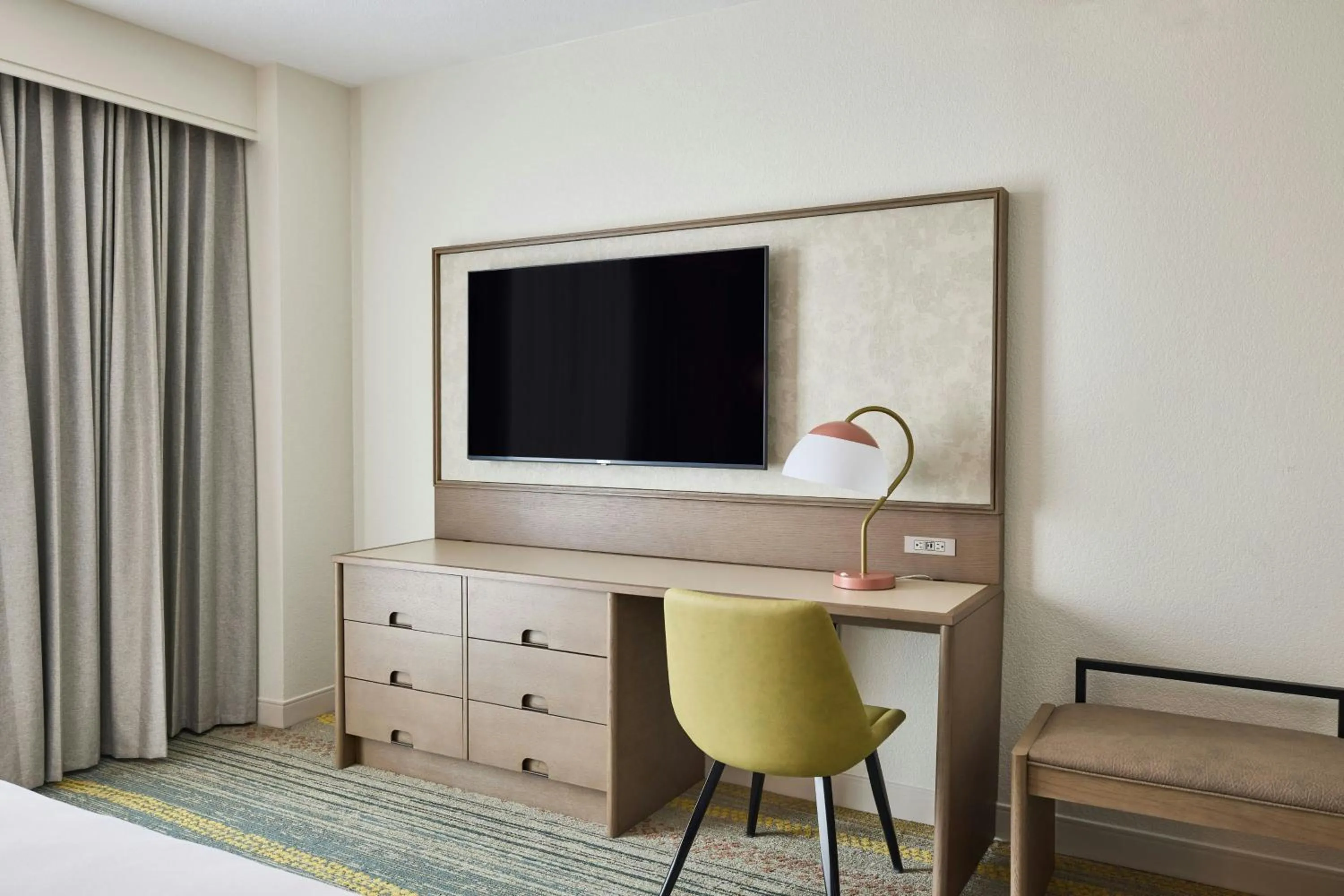 Photo of the whole room in Renaissance Phoenix Glendale Hotel & Conference Center