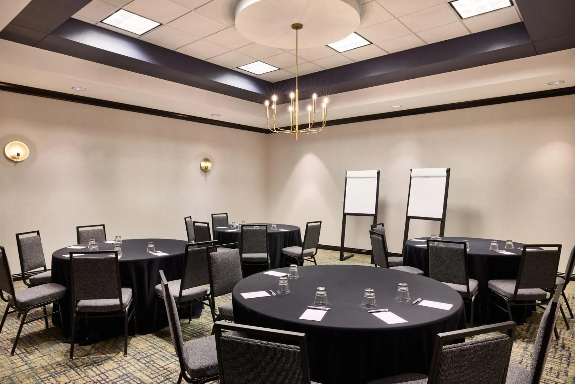 Meeting/conference room in Renaissance Phoenix Glendale Hotel & Conference Center