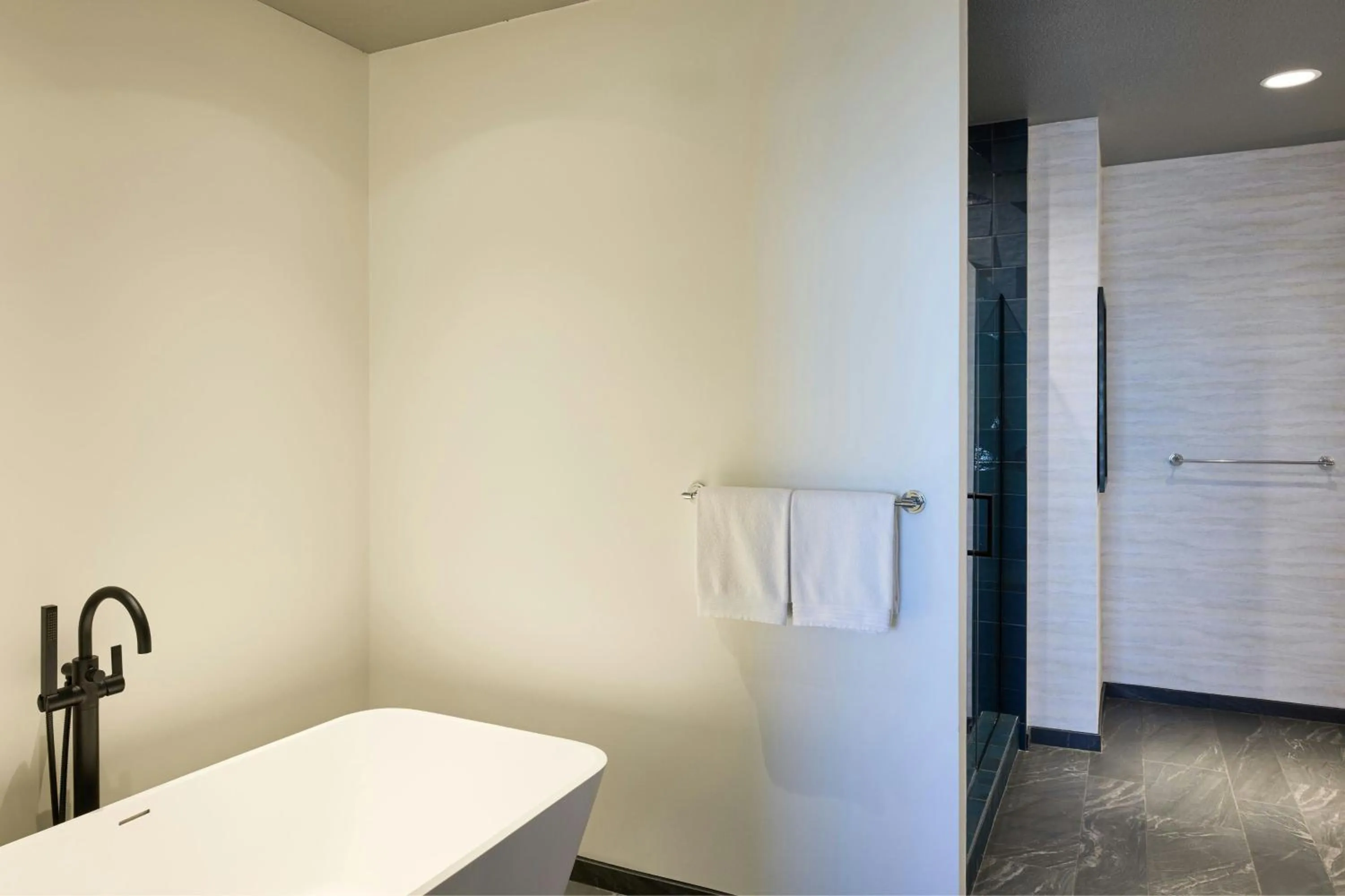 Bathroom in Renaissance Phoenix Glendale Hotel & Conference Center