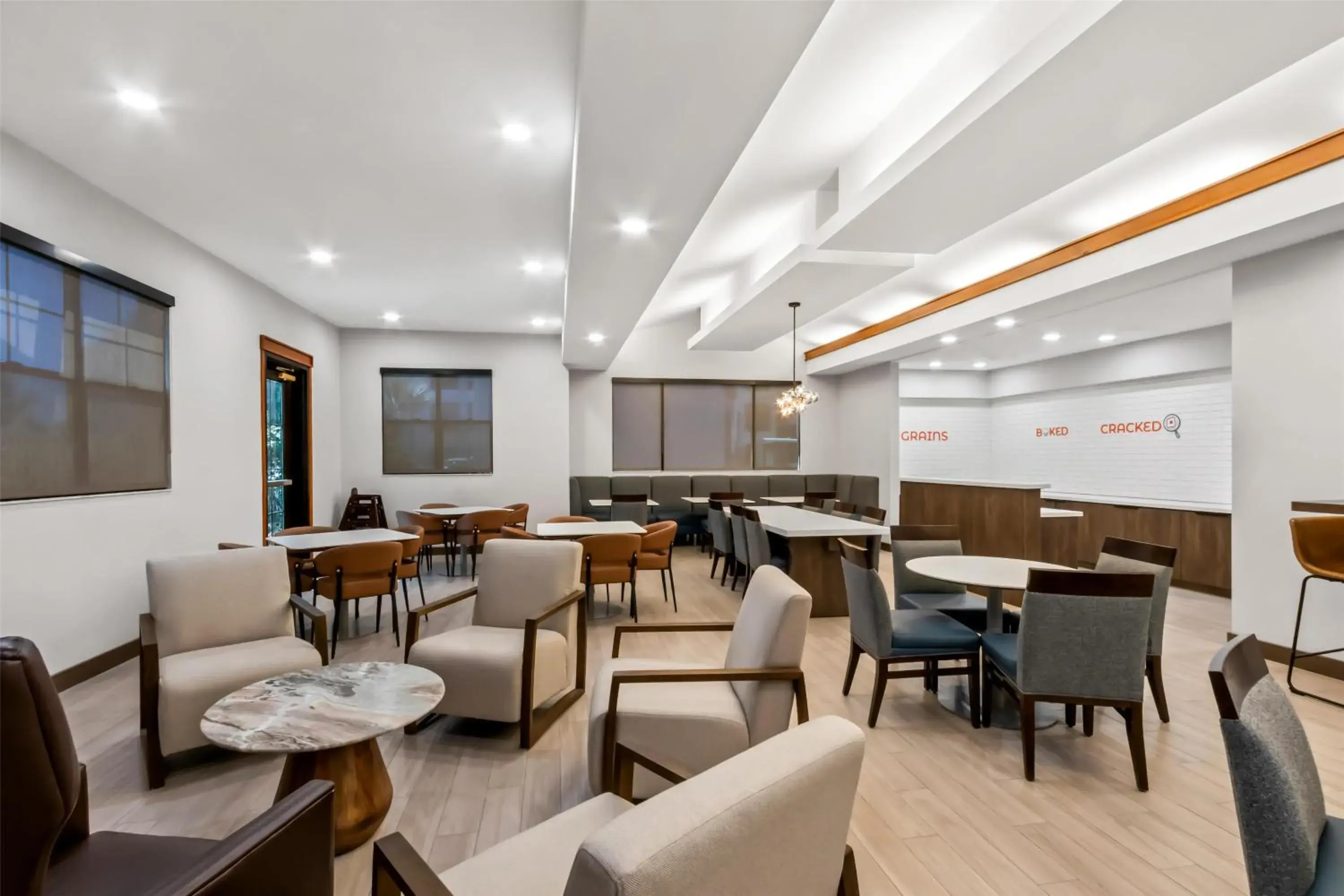 Lobby or reception in Sonesta ES Suites Phoenix Goodyear Lobby or reception in Sonesta ES Suites Phoenix Goodyear