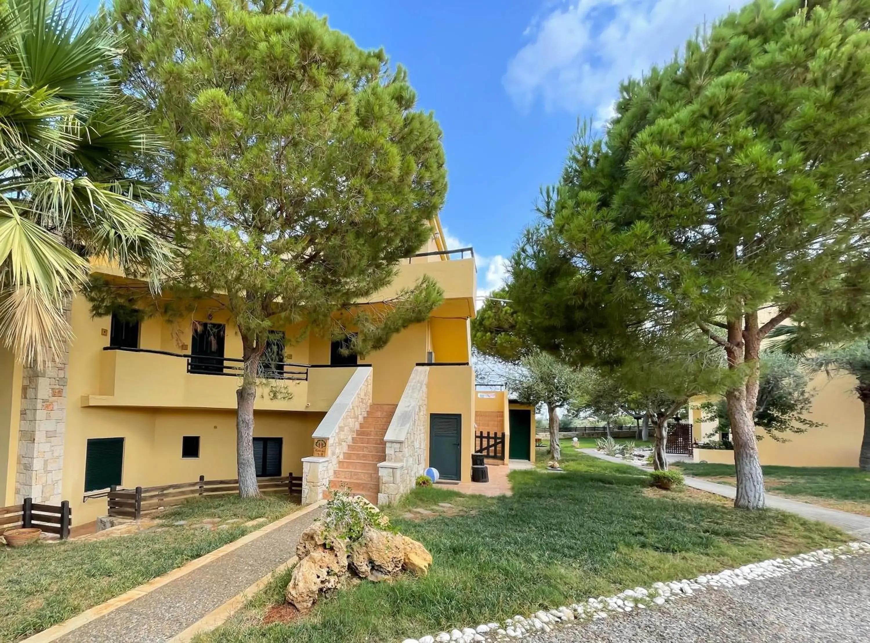 Property building in Kreta Natur Property building in Kreta Natur