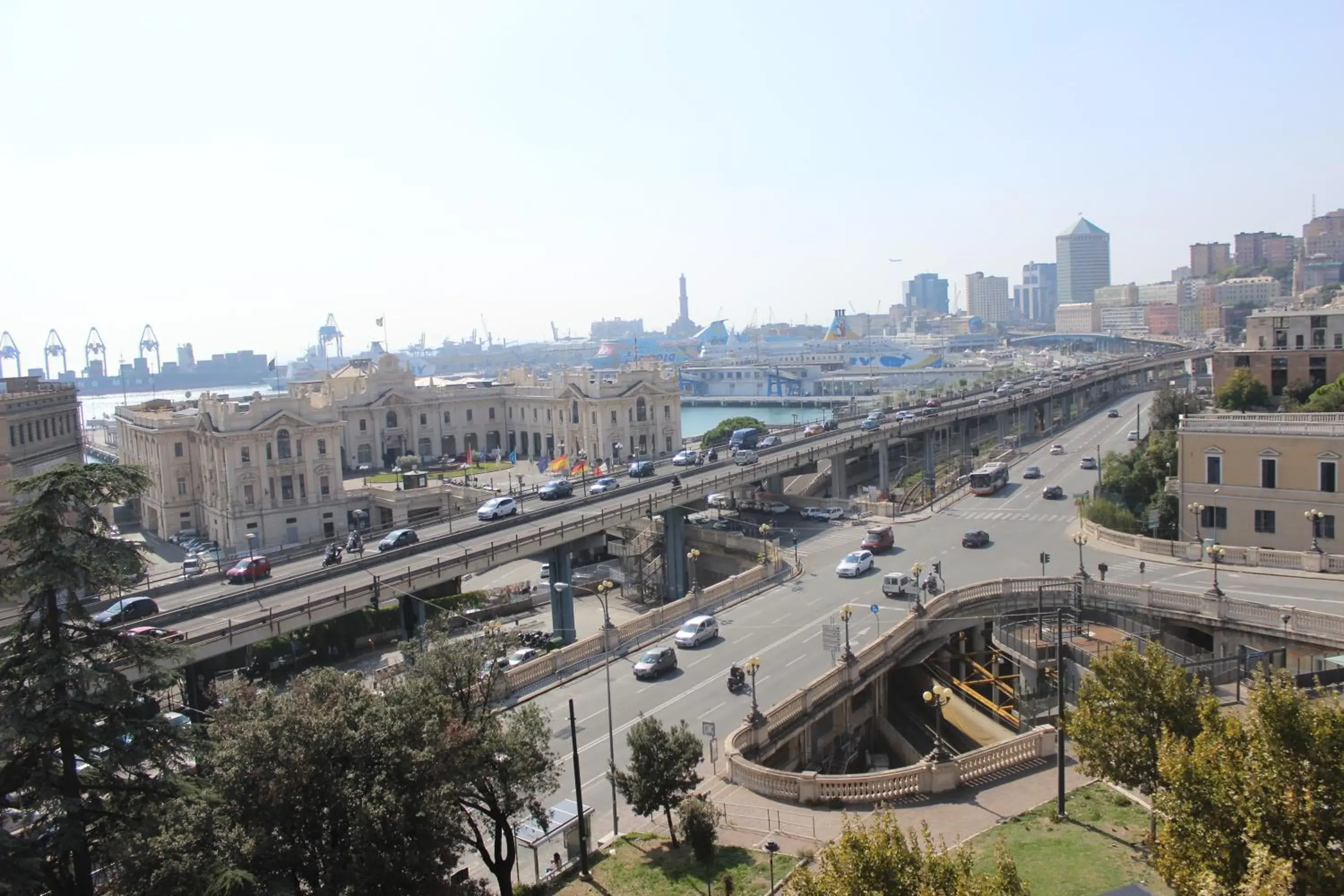 Property building in New Alexander Hotel Property building in New Alexander Hotel